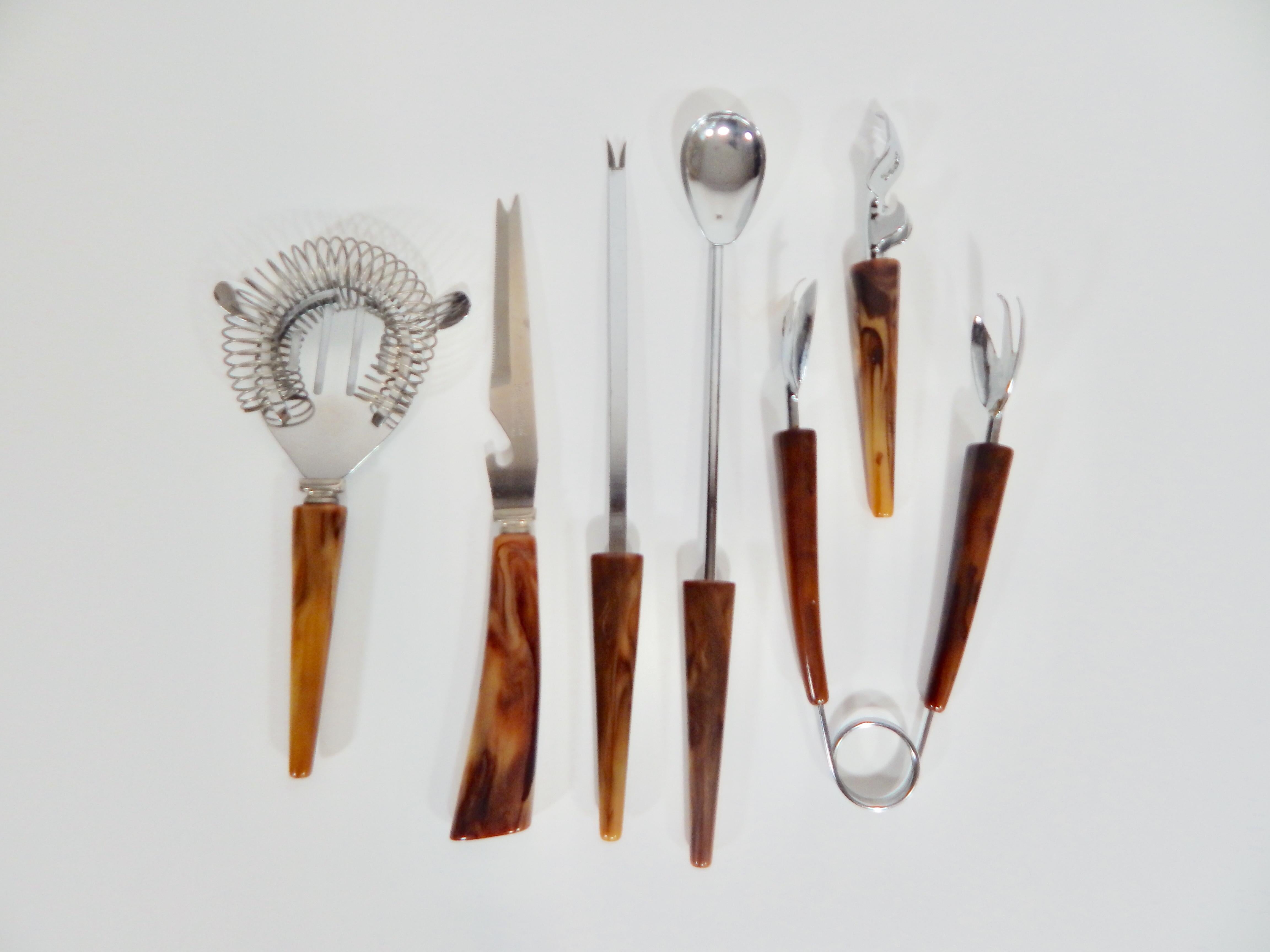 Bakelite Bar Utensil Set of 7 Piece, 1950s In Excellent Condition In New York, NY