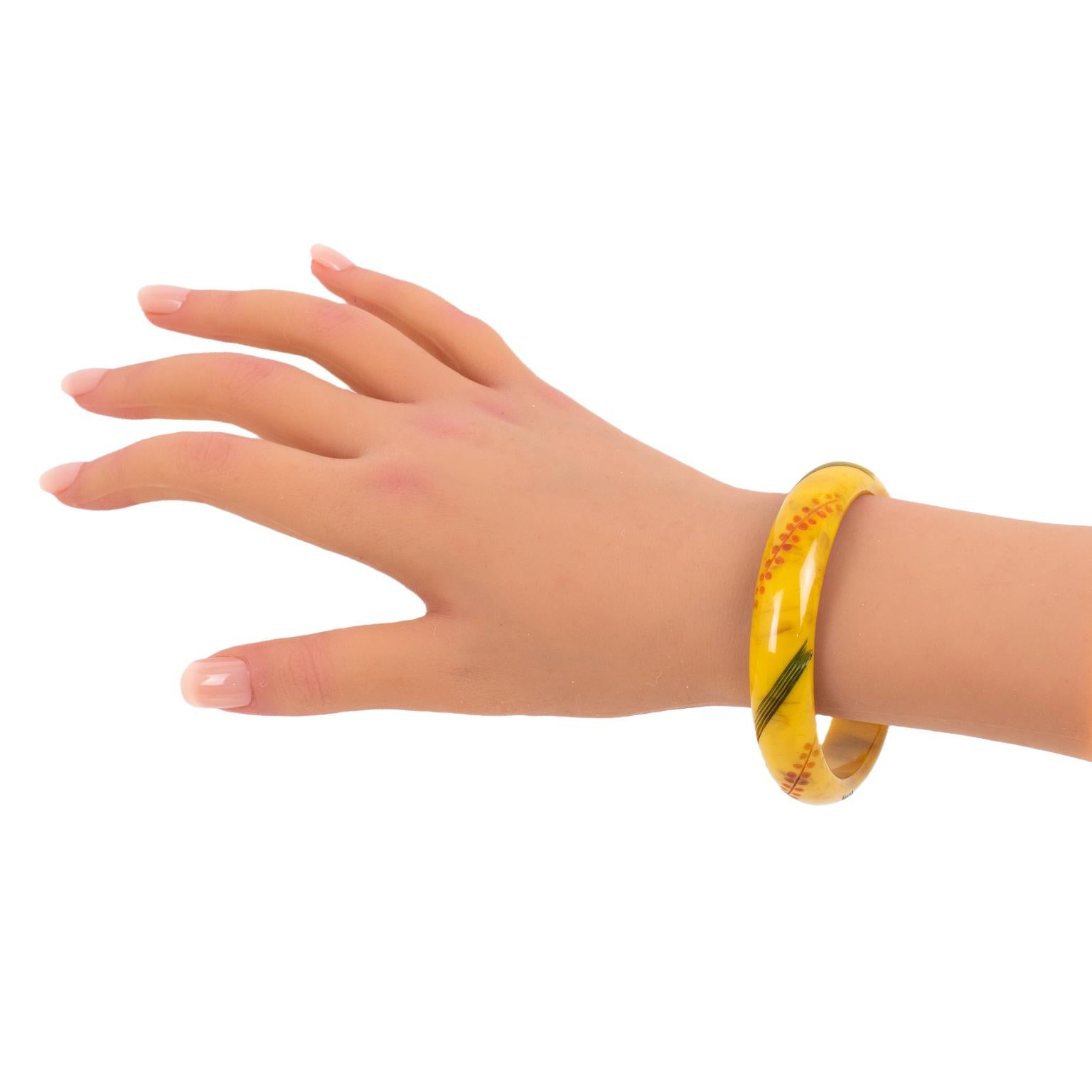 da uomo o donna Bracciale in bachelite Bangle Banana Marrone con Intaglio in vendita