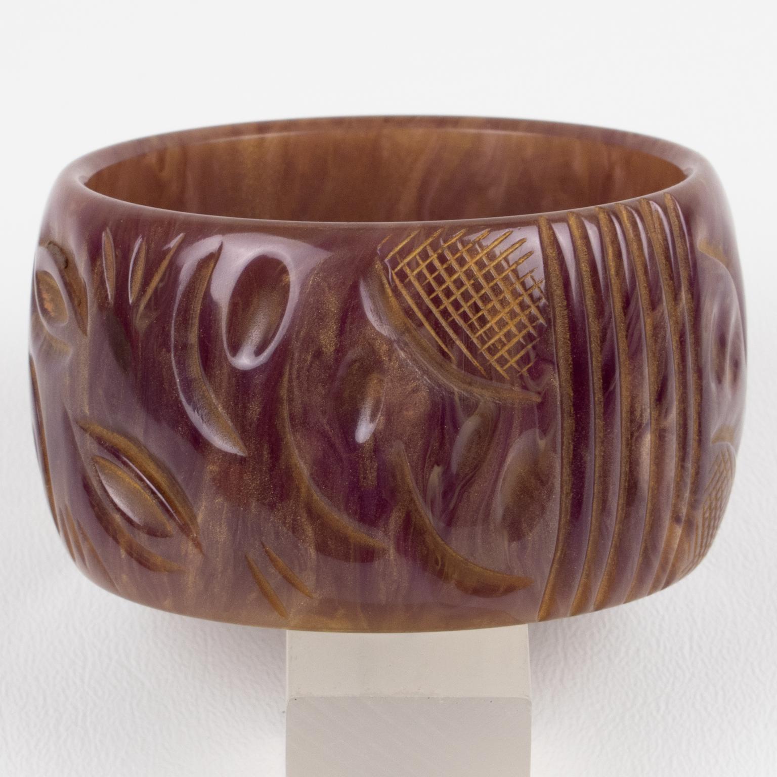 Art Déco Bracciale Bangle in bachelite con polvere di stelle viola e intaglio in vendita