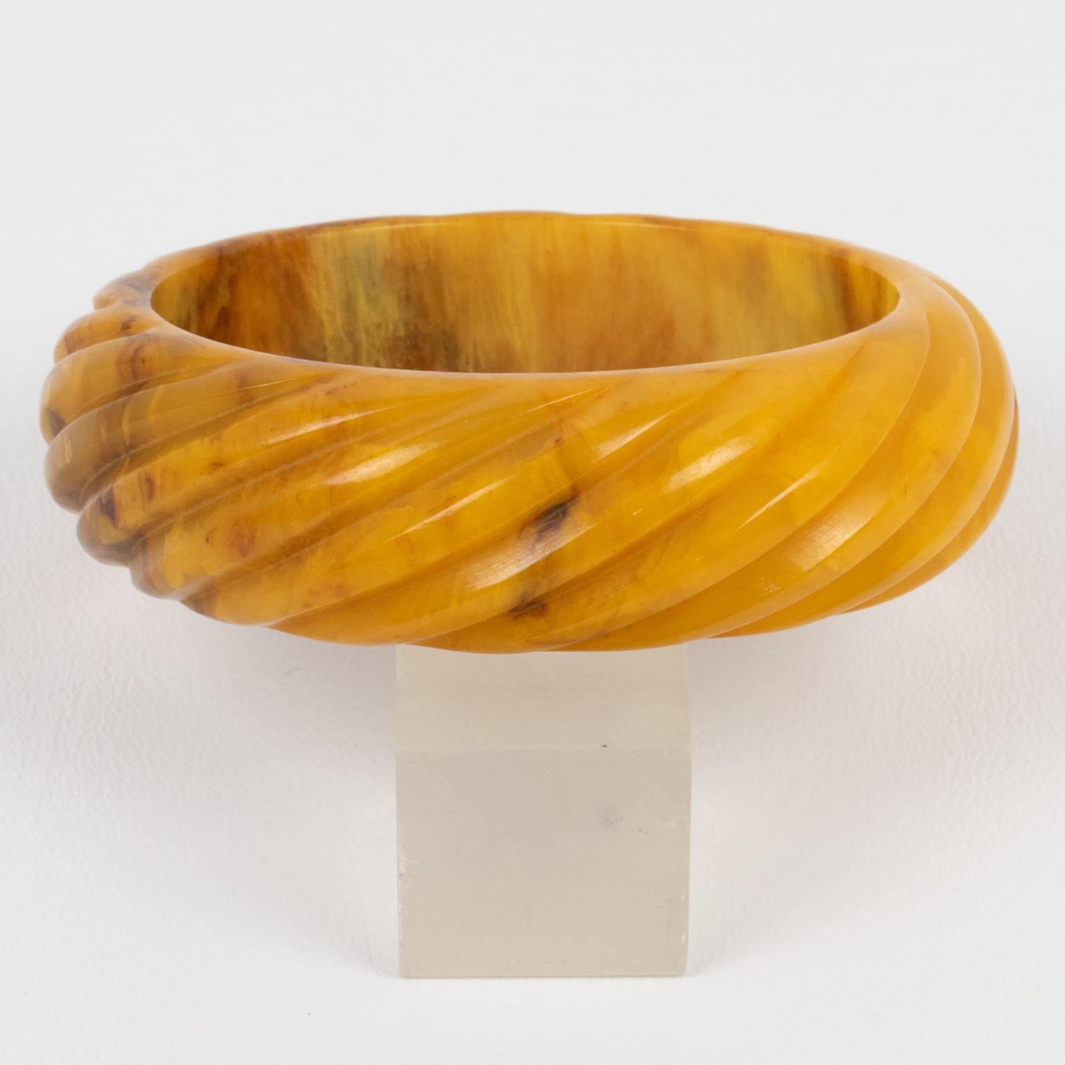 Art Deco Bakelite Carved Bracelet Bangle Butterscotch and Brown Marble For Sale