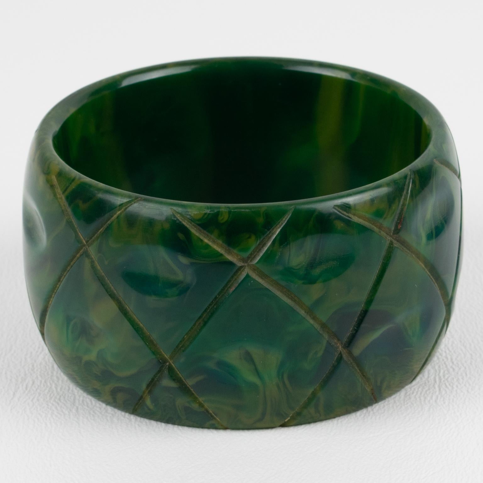 Bracciale in bachelite Bangle BlueMoon con intaglio in vendita 1