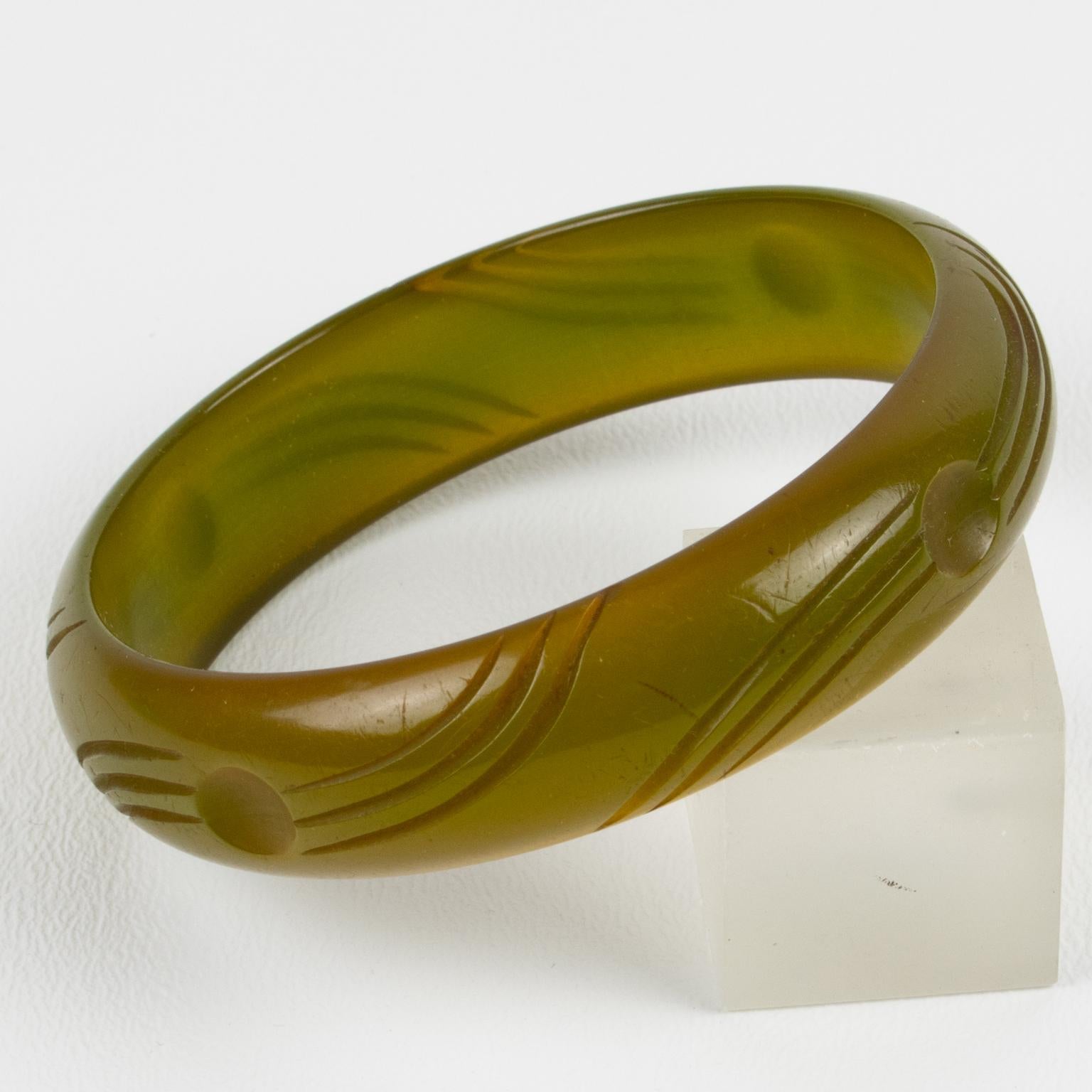 Women's Bakelite Carved Bracelet Bangle Translucent Asparagus Green For Sale