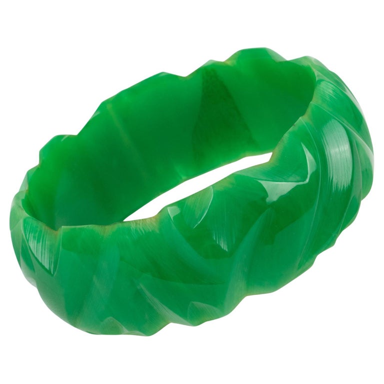 Bakelite Carved Bracelet Bangle Turquoise-Green Marble For Sale at 1stDibs