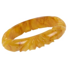 Bracciale Bangle in bachelite intagliato Tuorlo d'uovo giallo e marmo rosso vino
