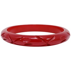 Bakelite Cherry Amber Red Vintage Carved Bangle Bracelet