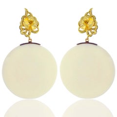 Bakelite Disc Dangle Earrings With Pave & ice Diamonds On It