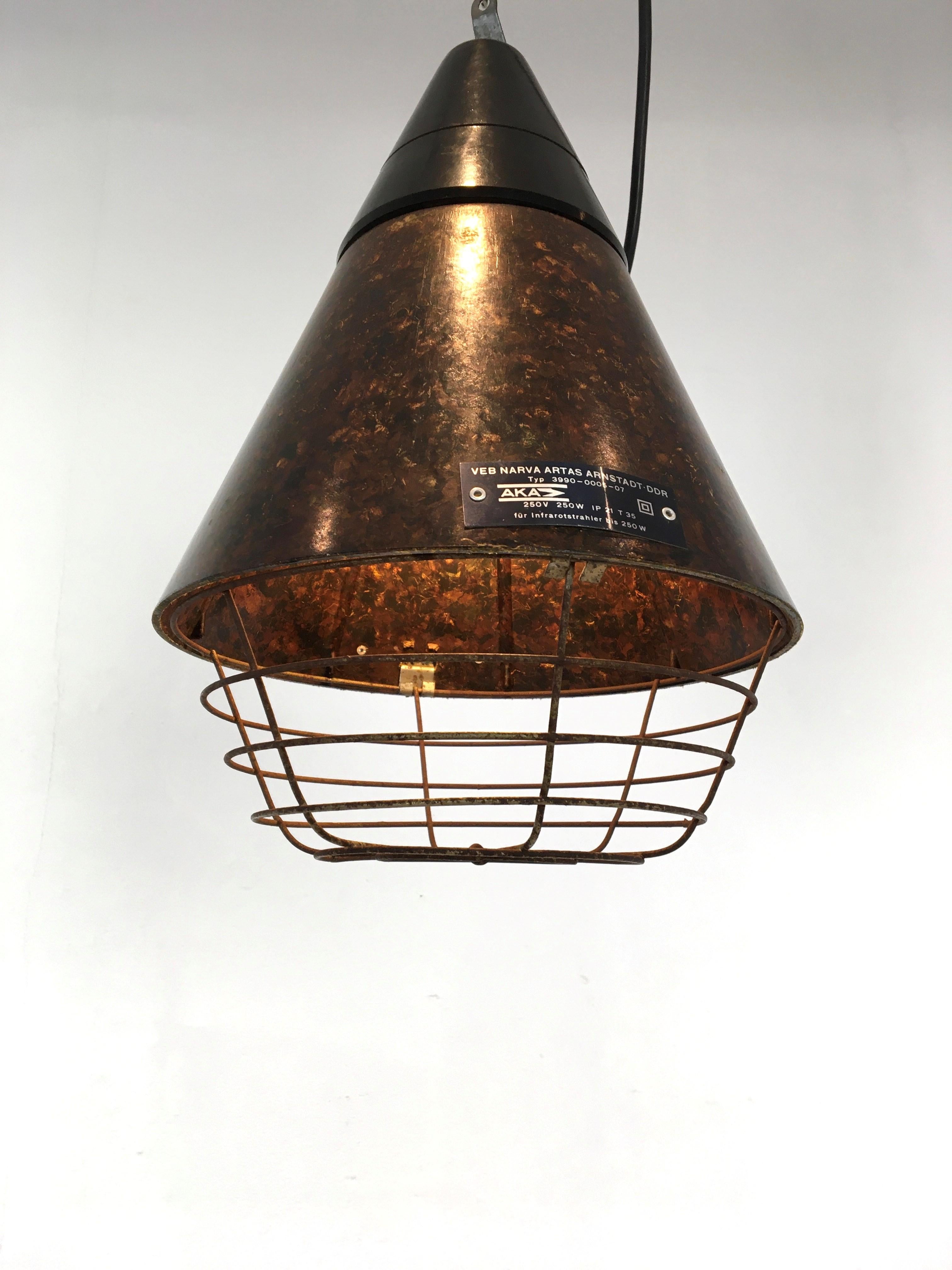 Bakelite Industrial Pendant Light, Germany, 1960s In Good Condition For Sale In Antwerp, BE