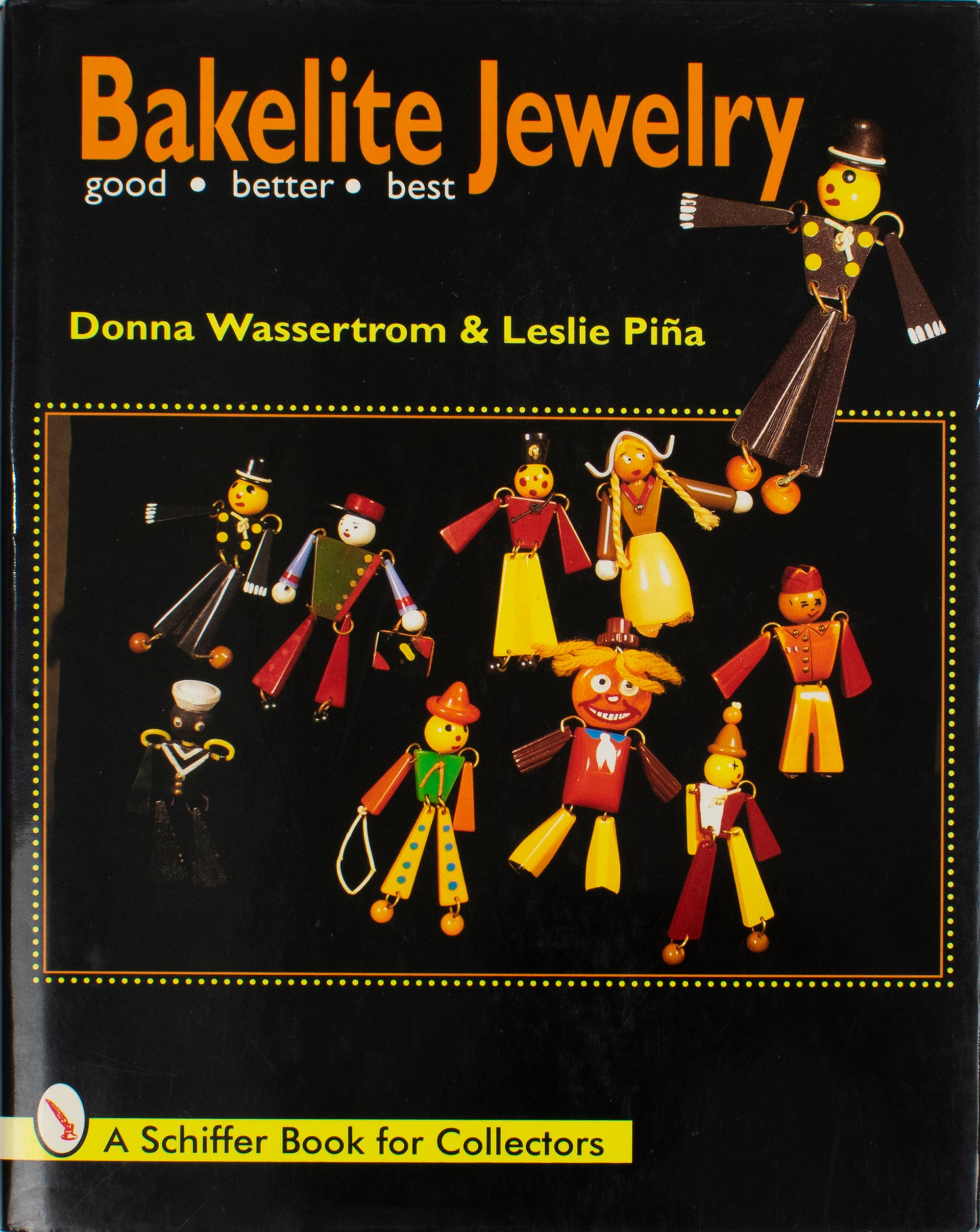 Moderne Livre « Bakélite Jewelry, Good, Better, Best », anglais de Donna Wassertrom, 1997 en vente