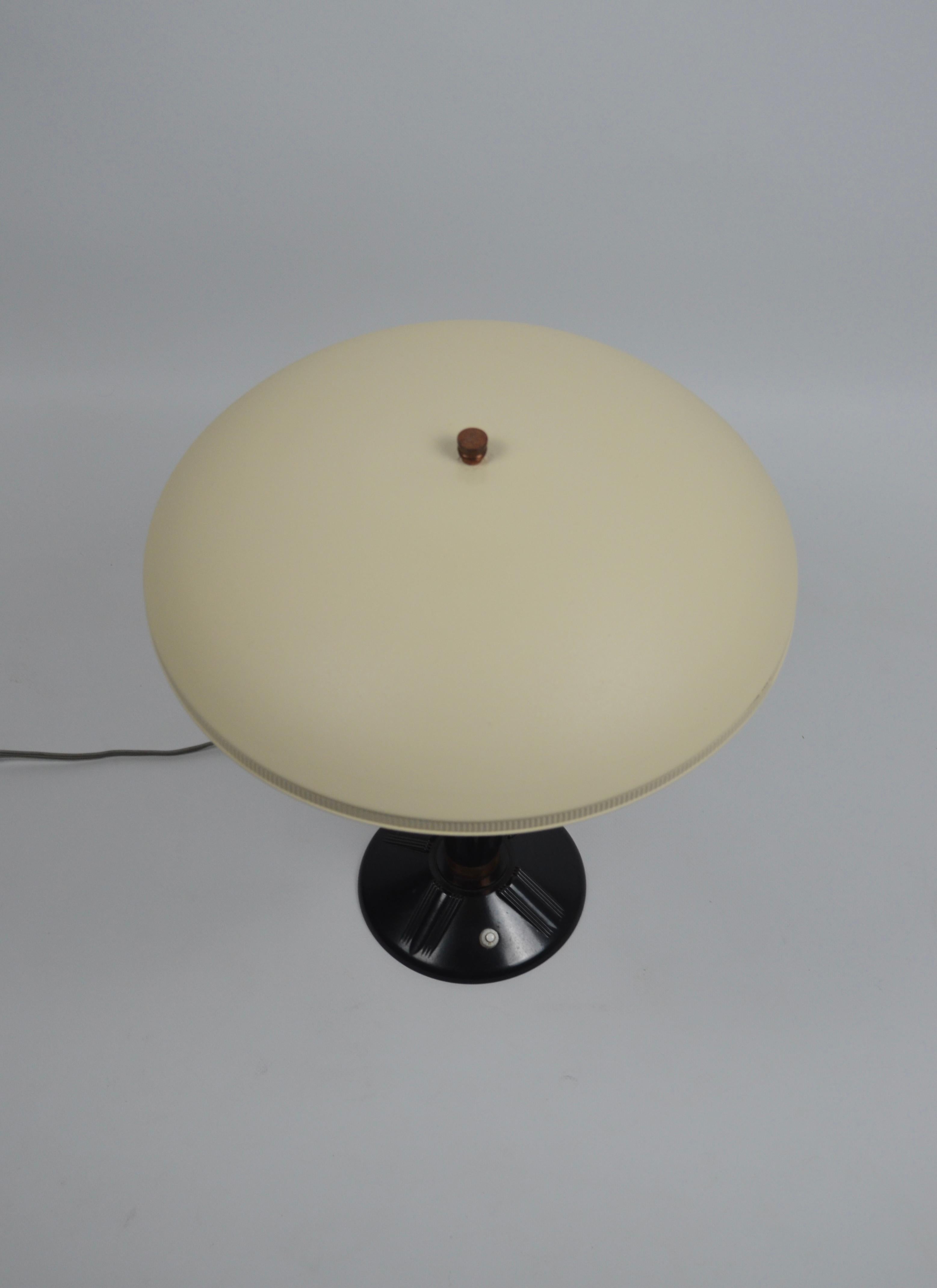 French Bakelite lamp, model 320, Jumo brand, France, 1940s For Sale