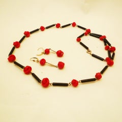 Bakelite necklace with earrings, Art Deco
