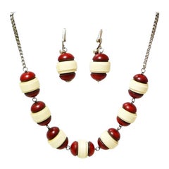 Antique Bakelite necklace with earrings