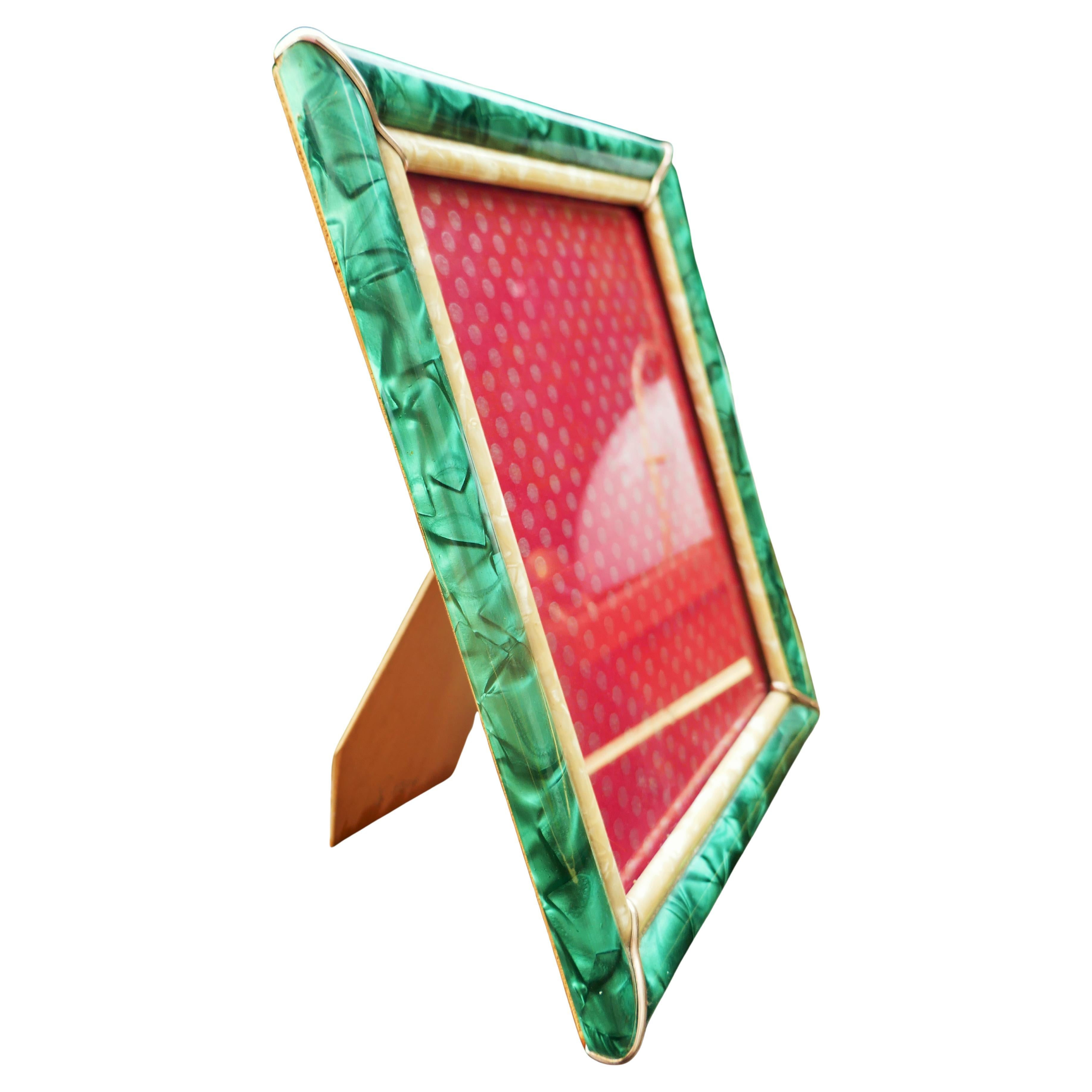 Bakelite or early plastic photo frame by Giulio Natta. Moderno en venta