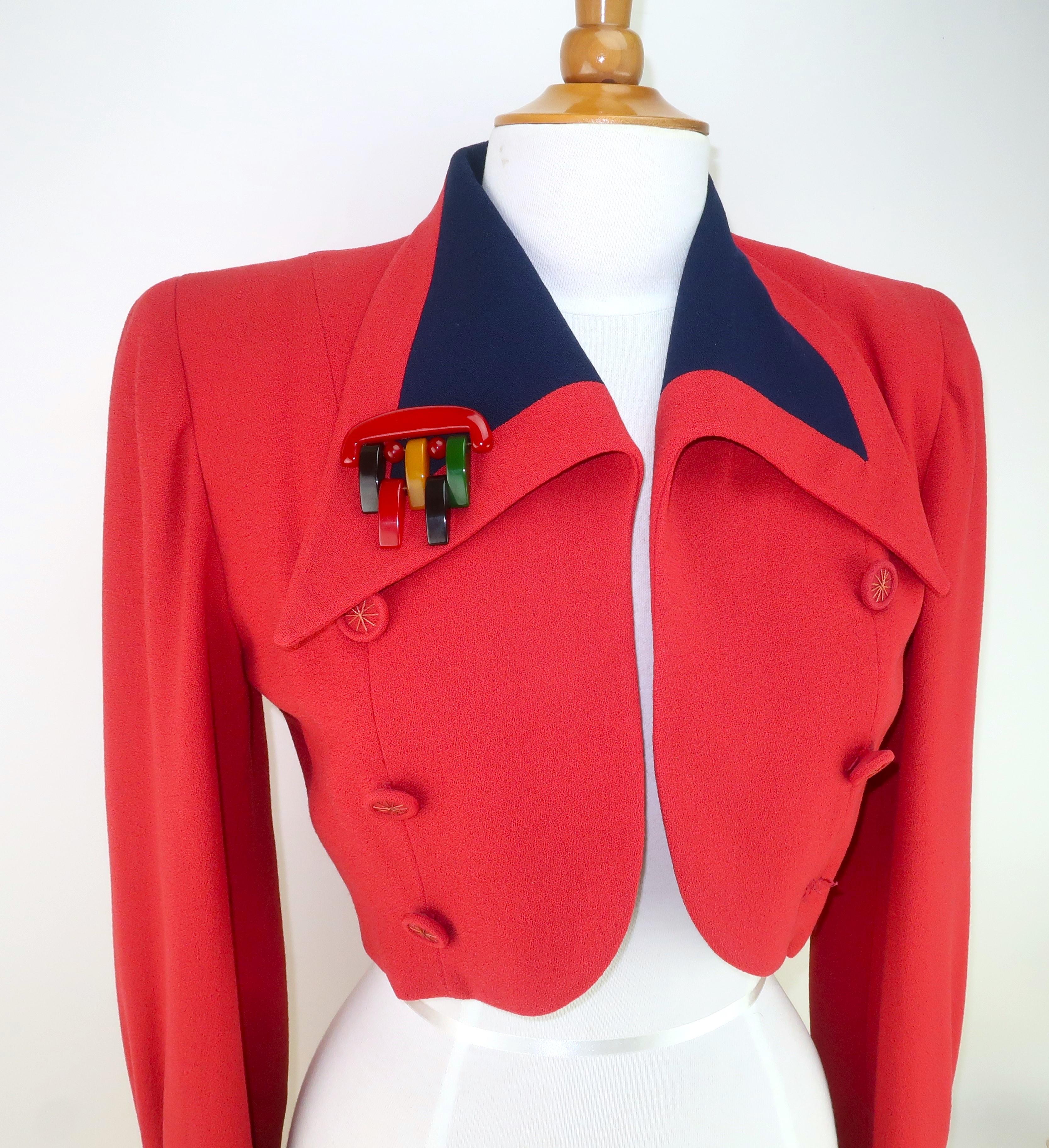 Broche en bakélite de style Philadelphie, articulée et multicolore, C.1940 en vente 2