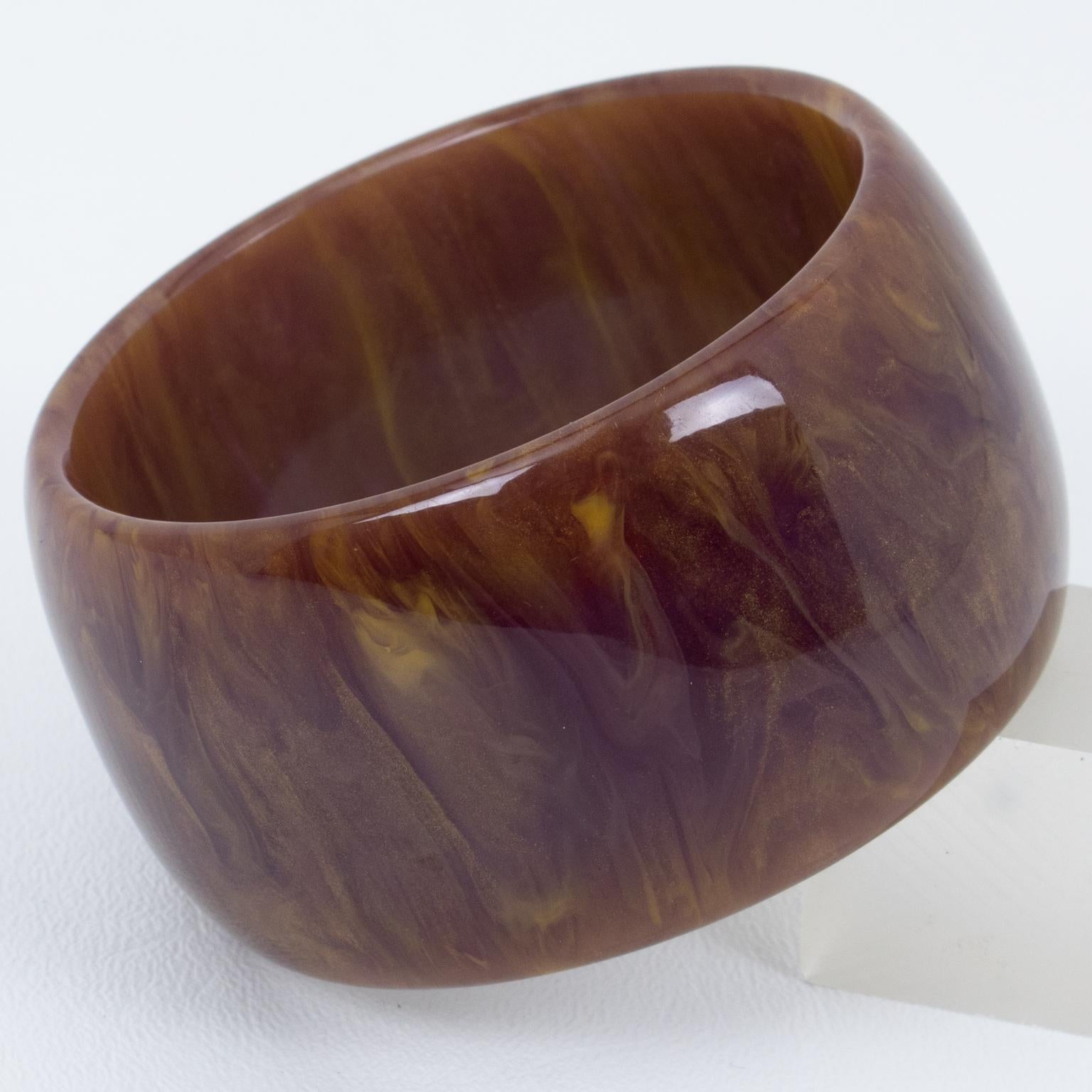 Bracciale Bangle in bachelite extra-largo con polvere di stelle viola In condizioni ottime in vendita a Atlanta, GA