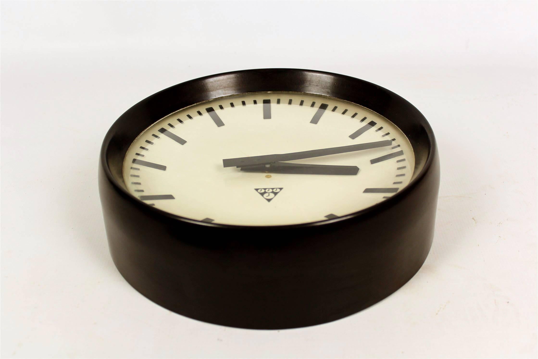 Mid-Century Modern Bakelite Railway Clock from Pragotron, 1950s