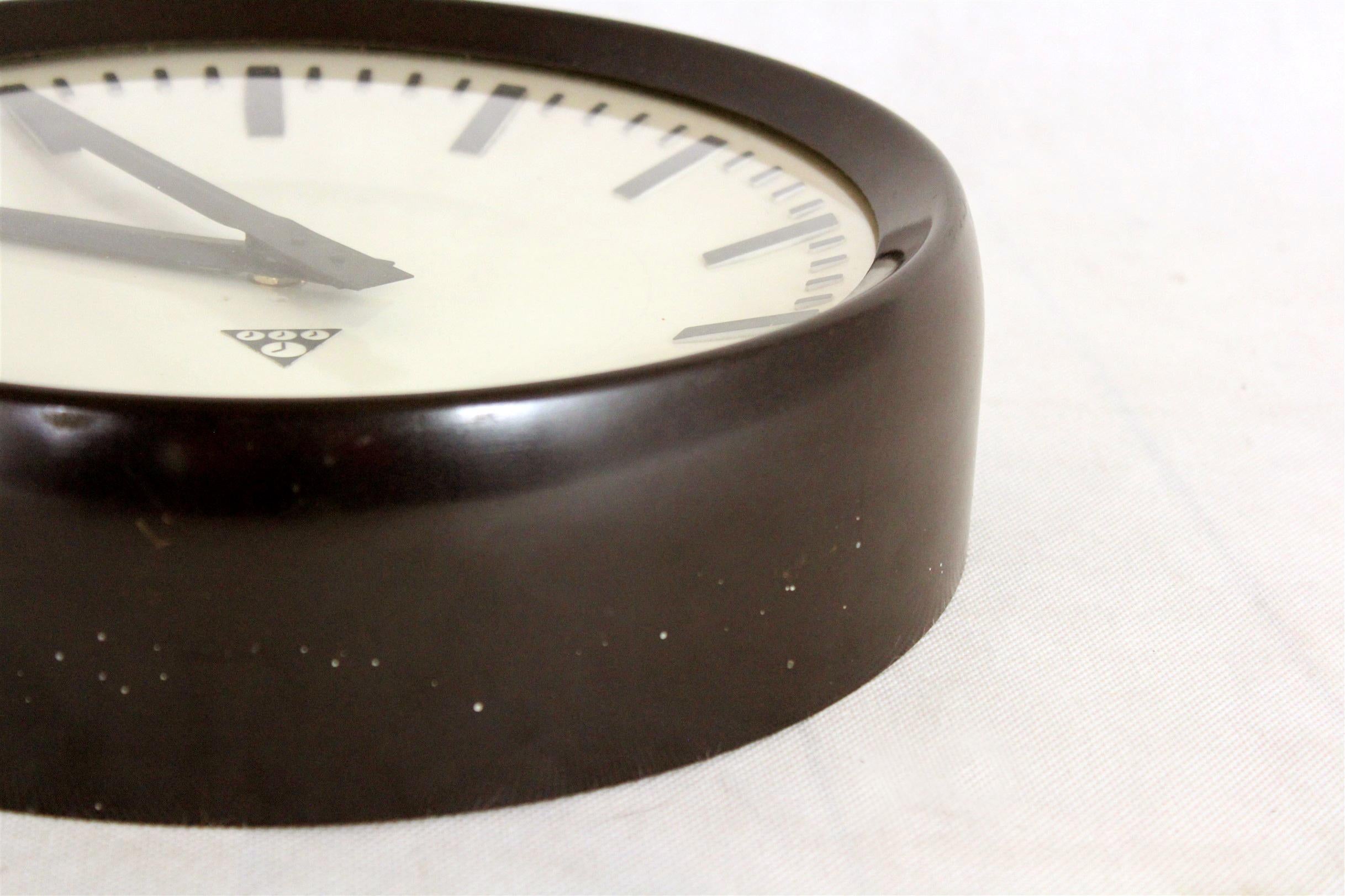 Bakelite Railway Clock from Pragotron, 1950s 3