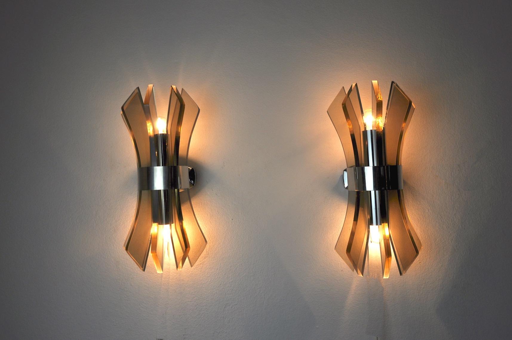 Bakelite Sconces from Veca, Italy, 1970s, Set of 2 In Good Condition For Sale In BARCELONA, ES