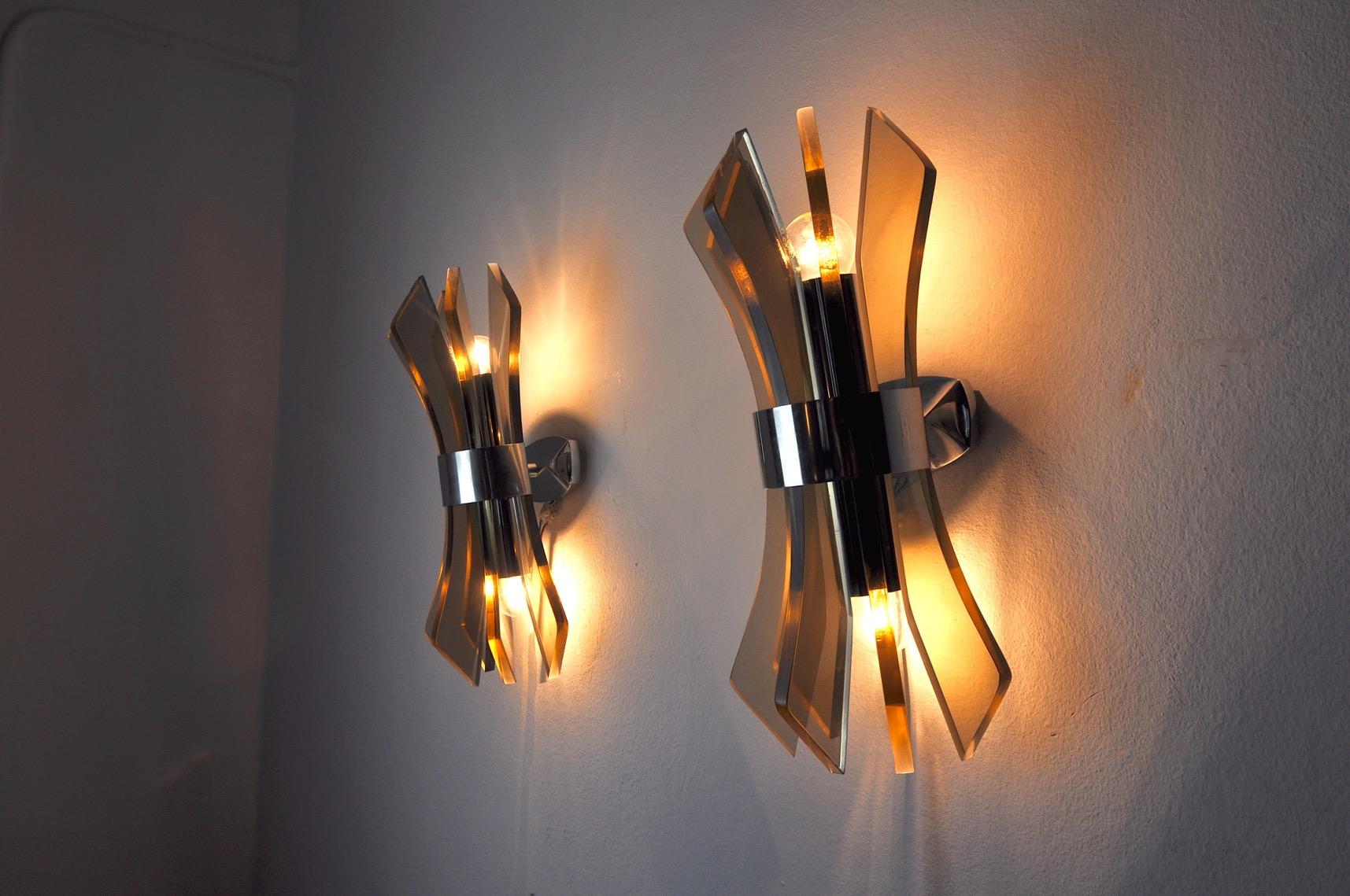 Late 20th Century Bakelite Sconces from Veca, Italy, 1970s, Set of 2 For Sale