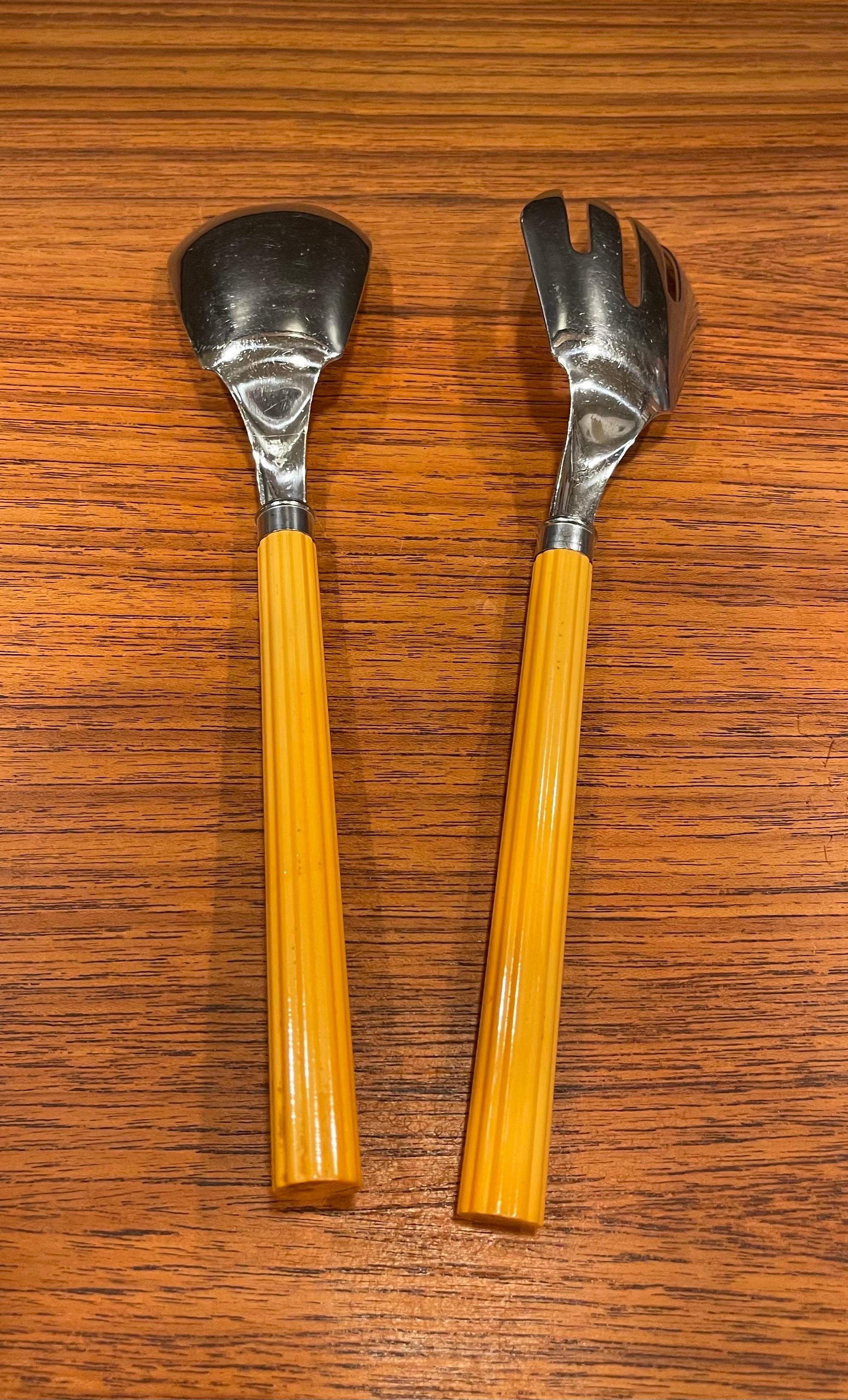 Bakelite & Stainless Steel Art Deco Salad Servers by Chase & Co. In Good Condition In San Diego, CA