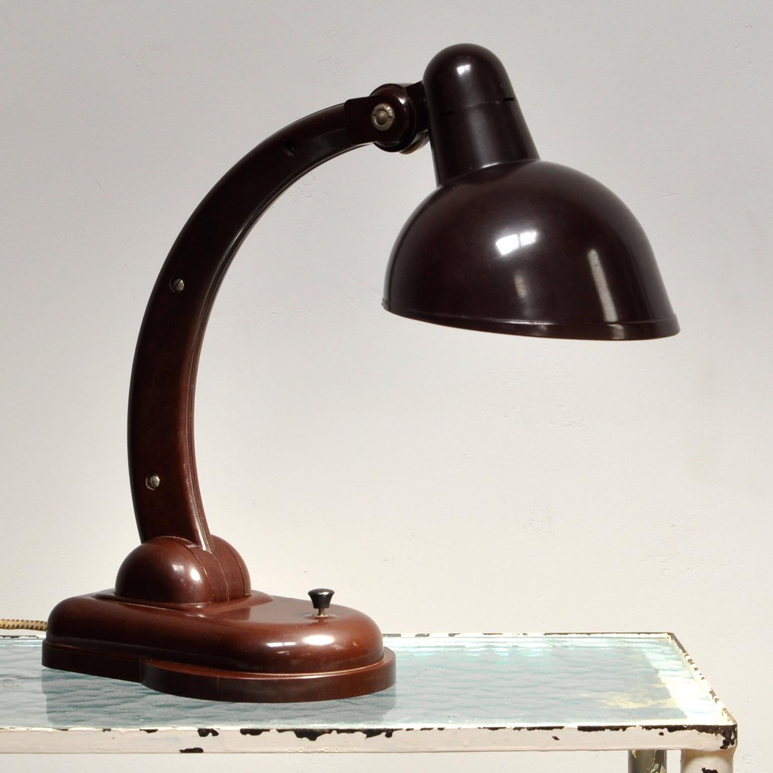 Bakelite Table Lamp by Christian Dell for Heinrich Römmler, 1930s In Good Condition In Amsterdam, Noord Holland