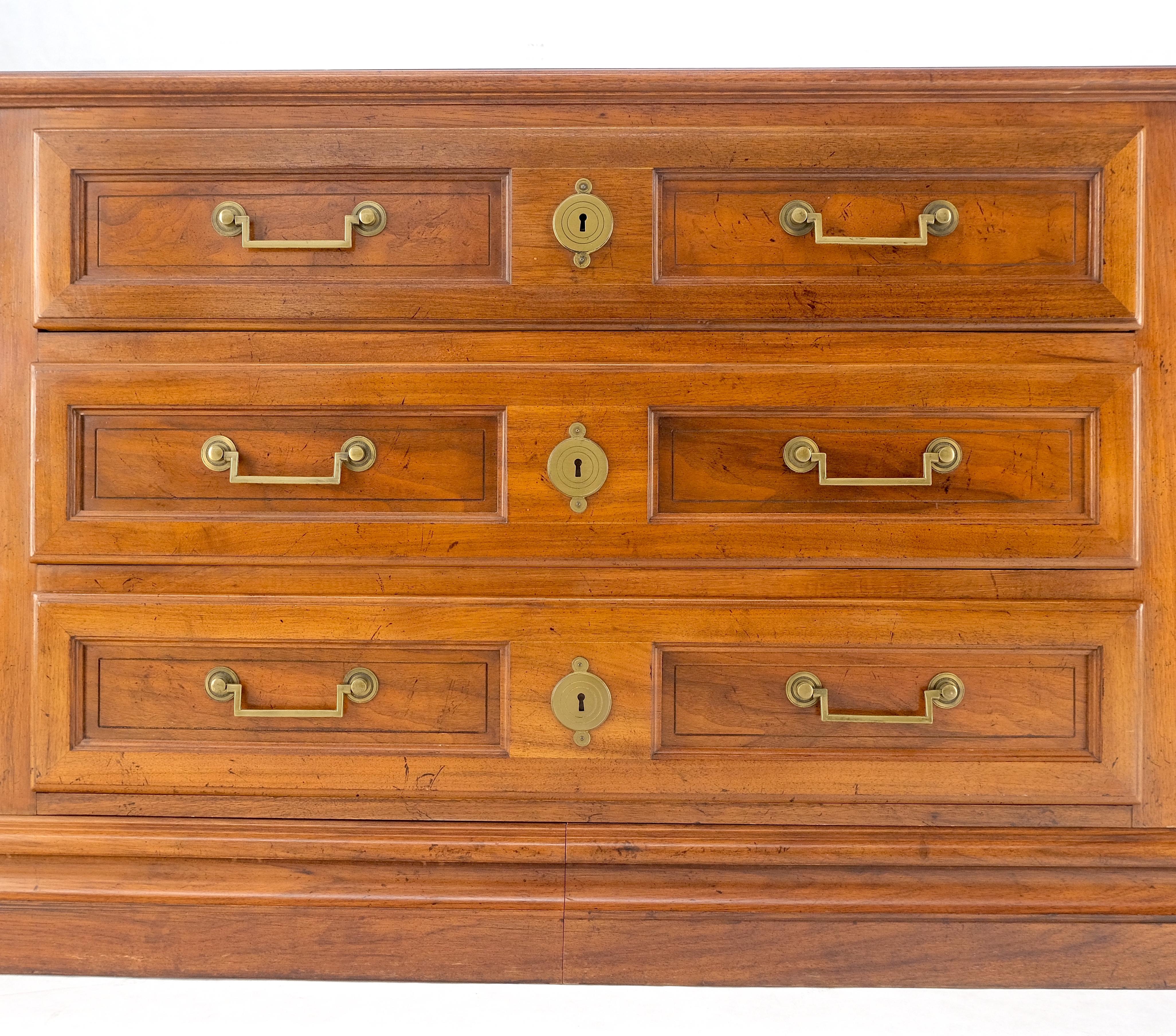 Mid-Century moderno Baker 10' Extra !Long! 9 Cassetti Campaigner Directoire Stile Credenza Cassettone MINT in vendita