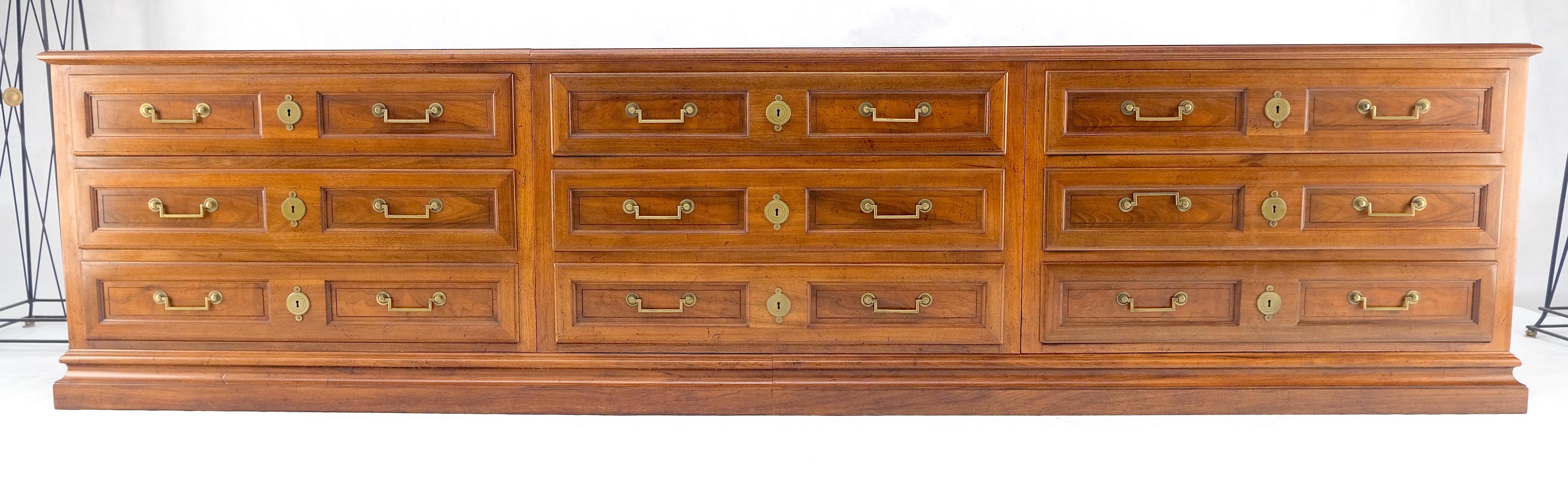 XX secolo Baker 10' Extra !Long! 9 Cassetti Campaigner Directoire Stile Credenza Cassettone MINT in vendita