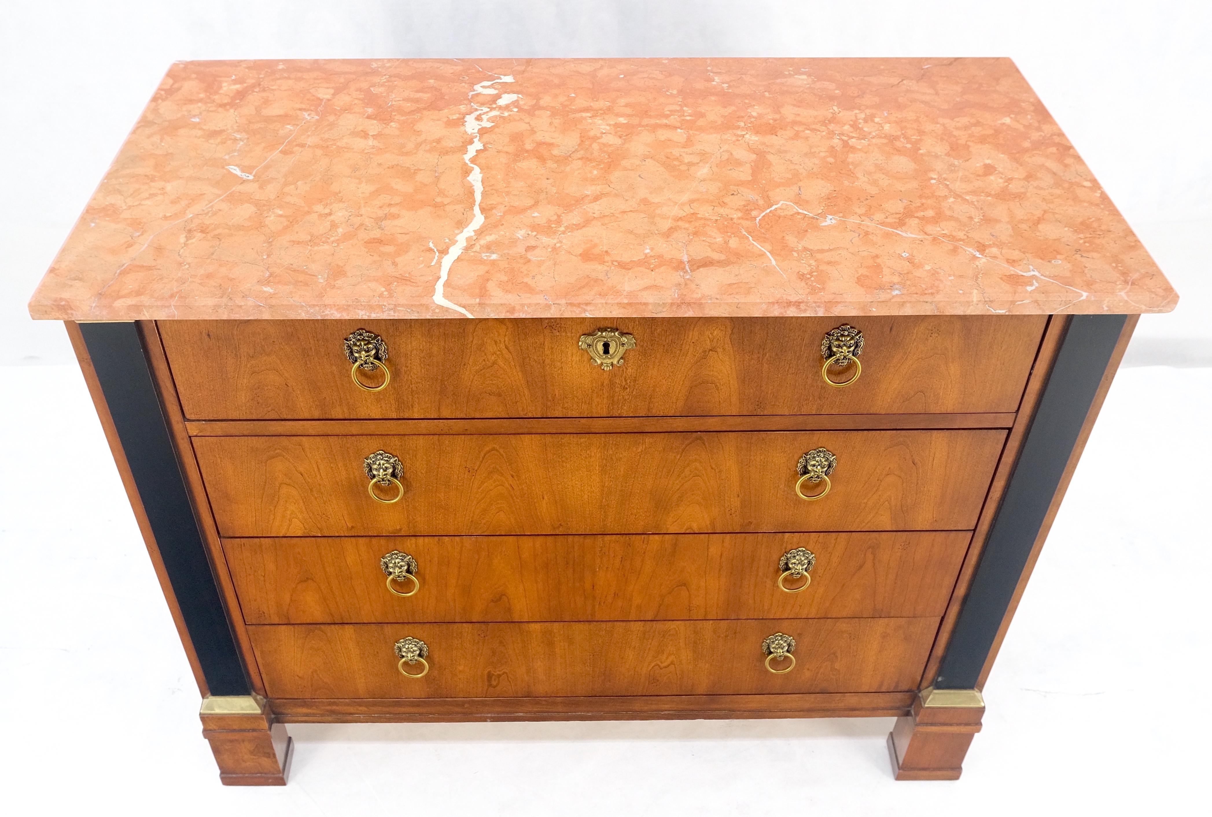 Baker 4 cassetti con piano in marmo, cassettiera console neoclassica Empire Revival MINT in vendita 1