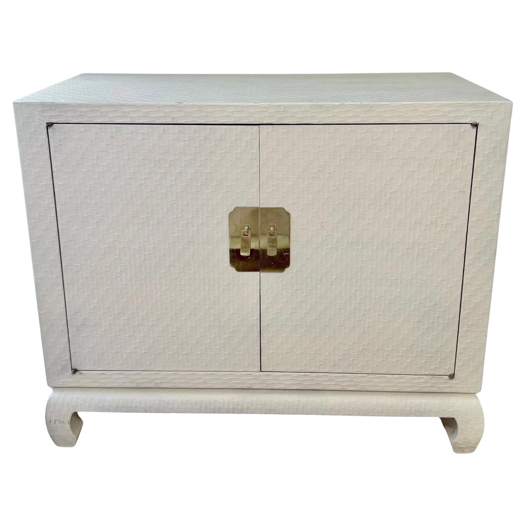 Mobile Baker Asian Modern Mid Century in tela d'erba laccata crema con rafia