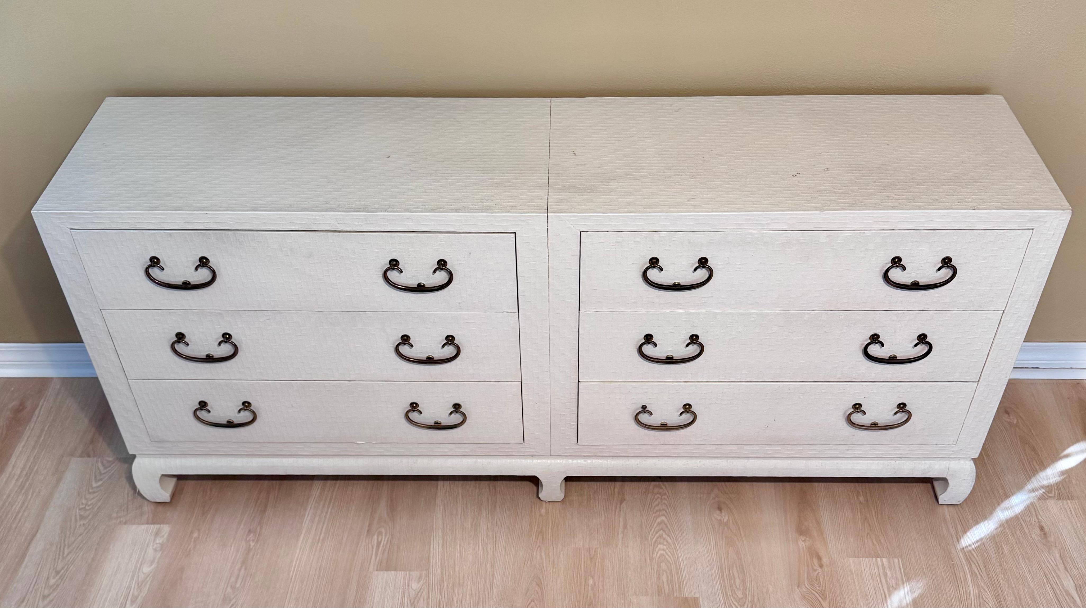 Mid-Century Modern Baker Asian Modern Mid Century Grass Cloth Cream Lacquer Raffia Commode For Sale