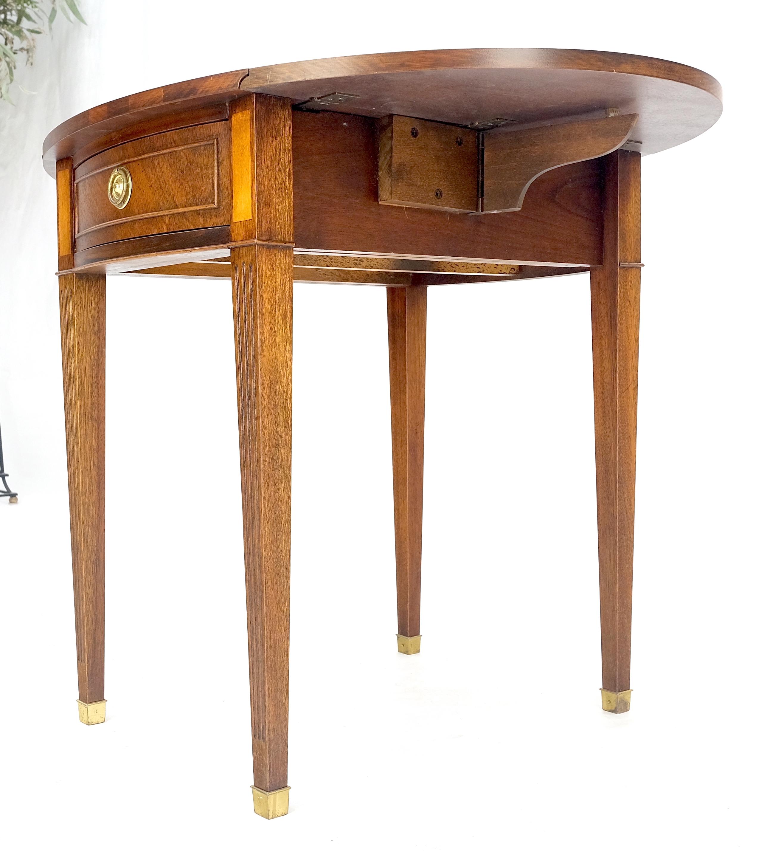 Lacquered Baker Banded Mahogany One Drawer Drop Leaves Pembroke End Side Lamp Table MINT! For Sale
