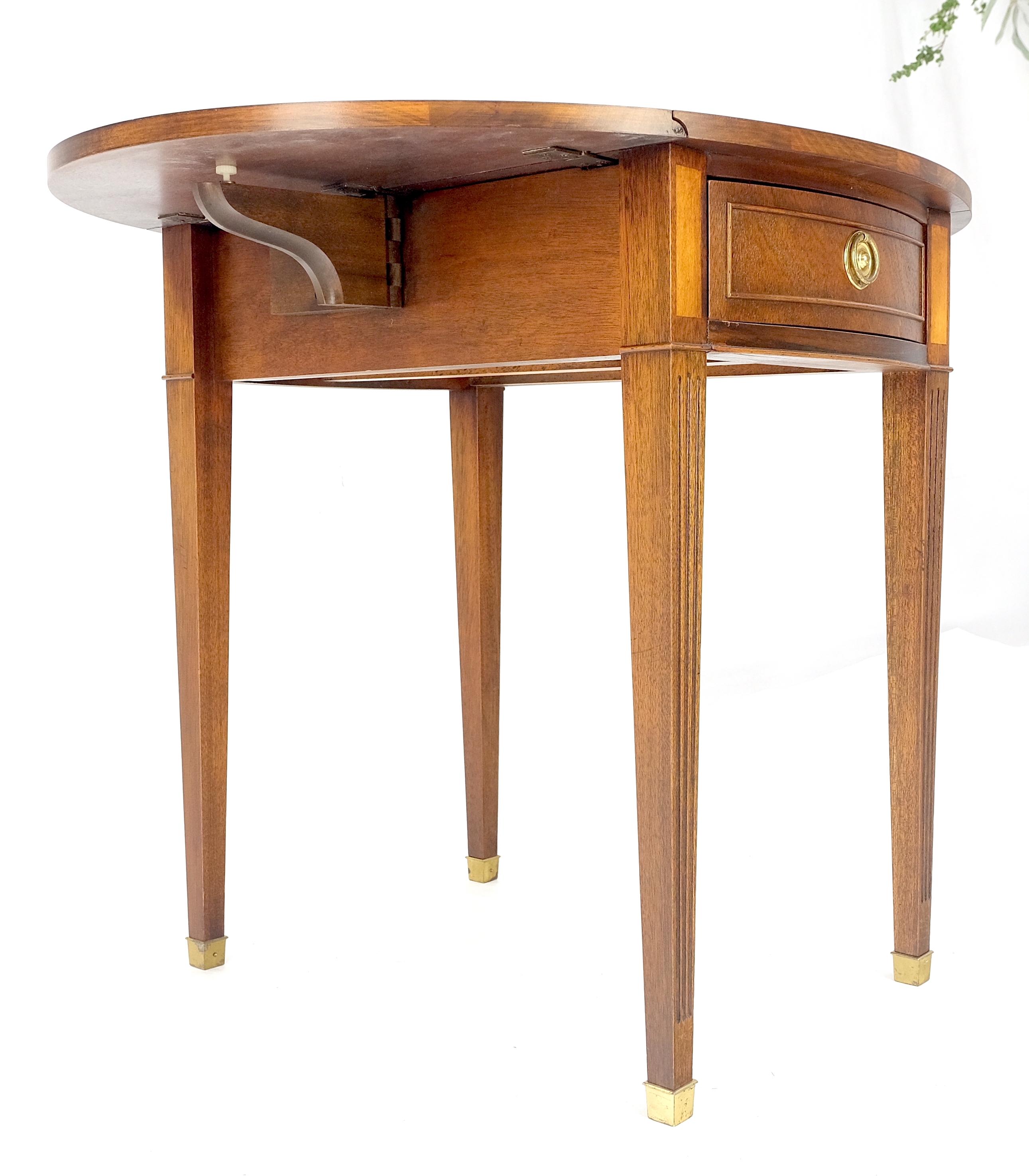 Baker Banded Mahogany One Drawer Drop Leaves Pembroke End Side Lamp Table MINT! For Sale 1