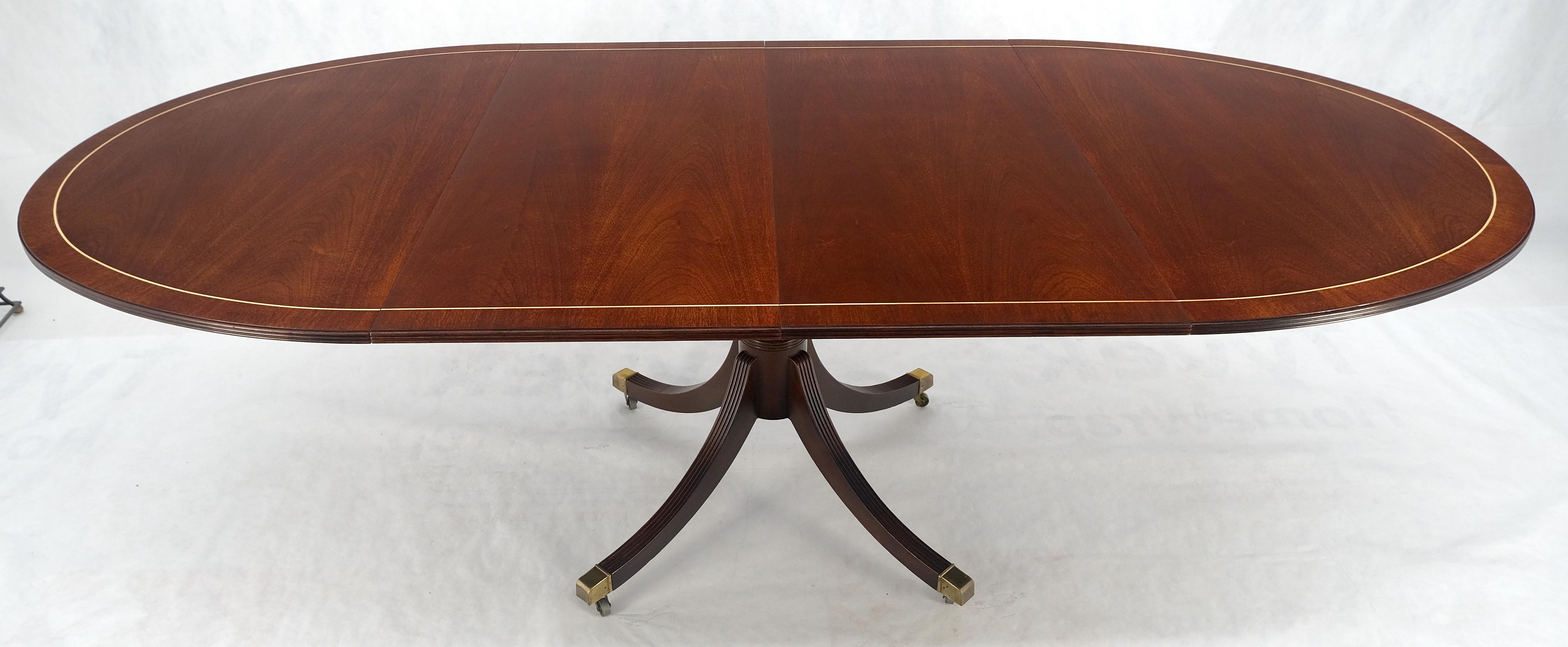 Baker Banded Oval Round Single Pedestal Mahogany Dining Table 2x20