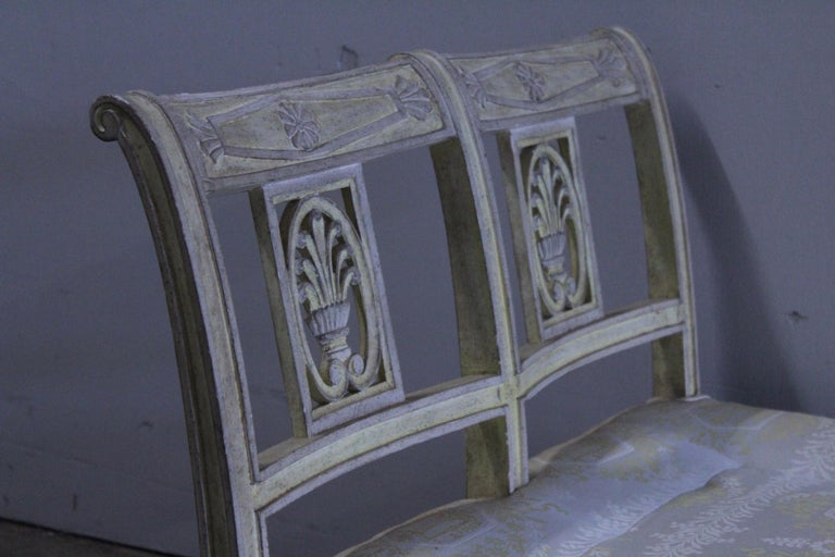 Baker Carved Daybed Frame For Sale at 1stDibs daybed frames for sale
