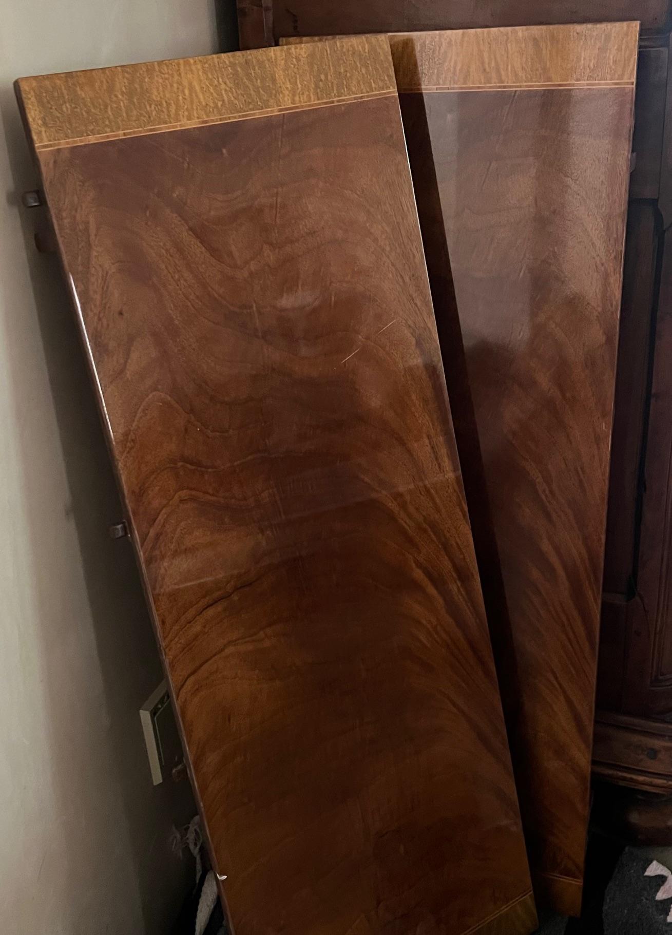 Baker Charleston Mahogany Double Pedestal Table & Two Leaves, c. 1980's 7