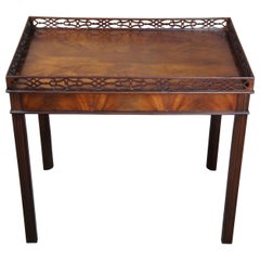 Baker Collectors Edition Chippendale Style Mahogany Tea Tray Table Parlor Accent