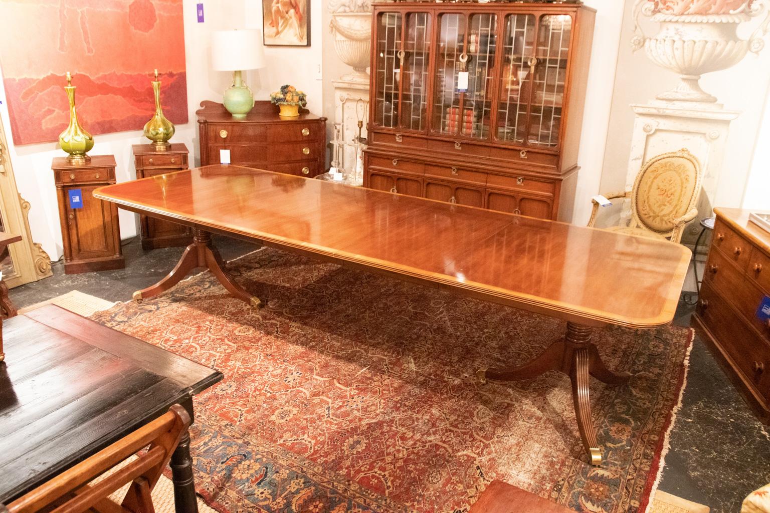 Baker Collector's Edition Dining Table, circa 1980s 5