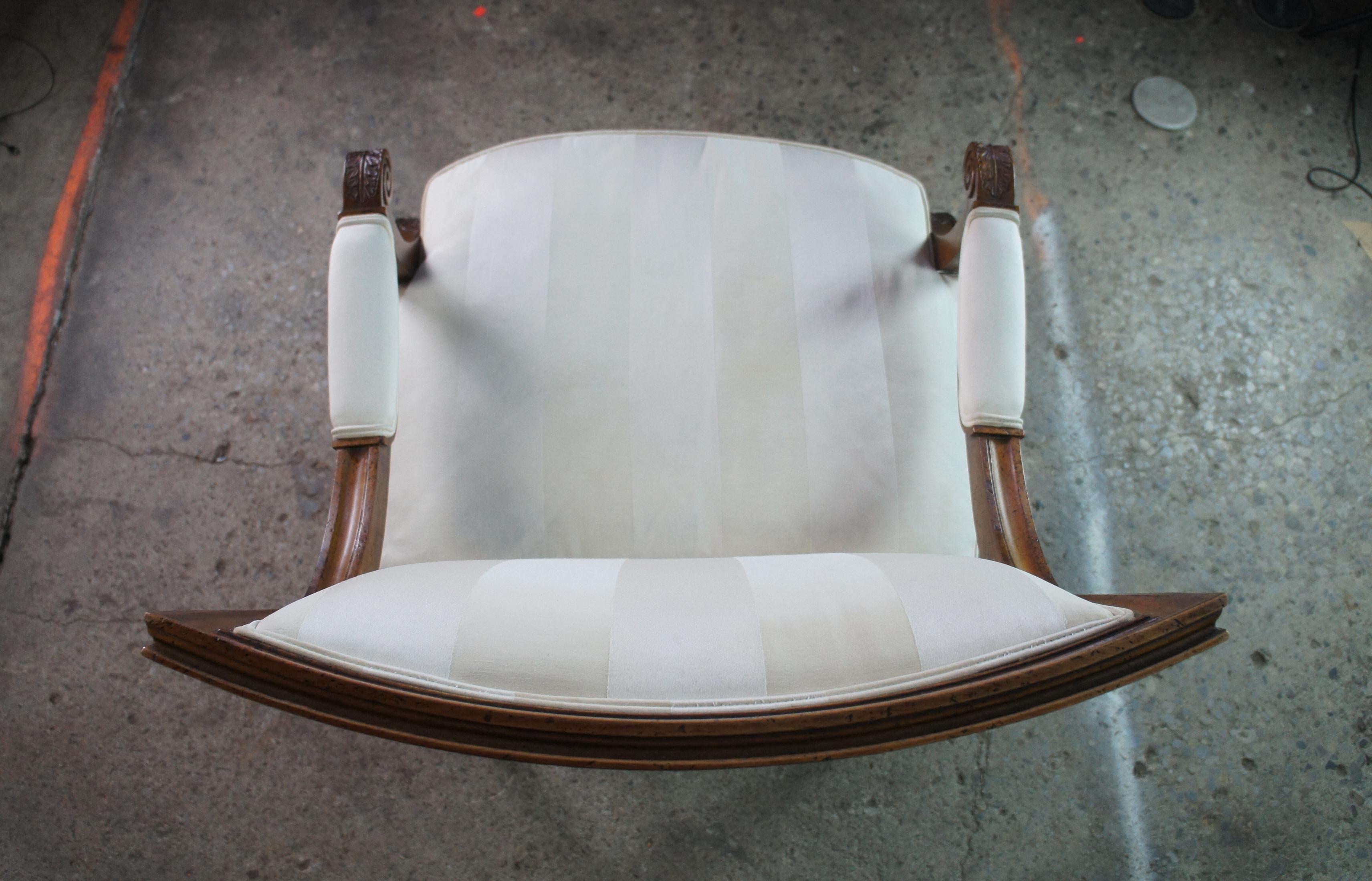 Baker Crown Tulip Collection French Louis XVI Fauteuil Walnut Bergere Arm Chair 4
