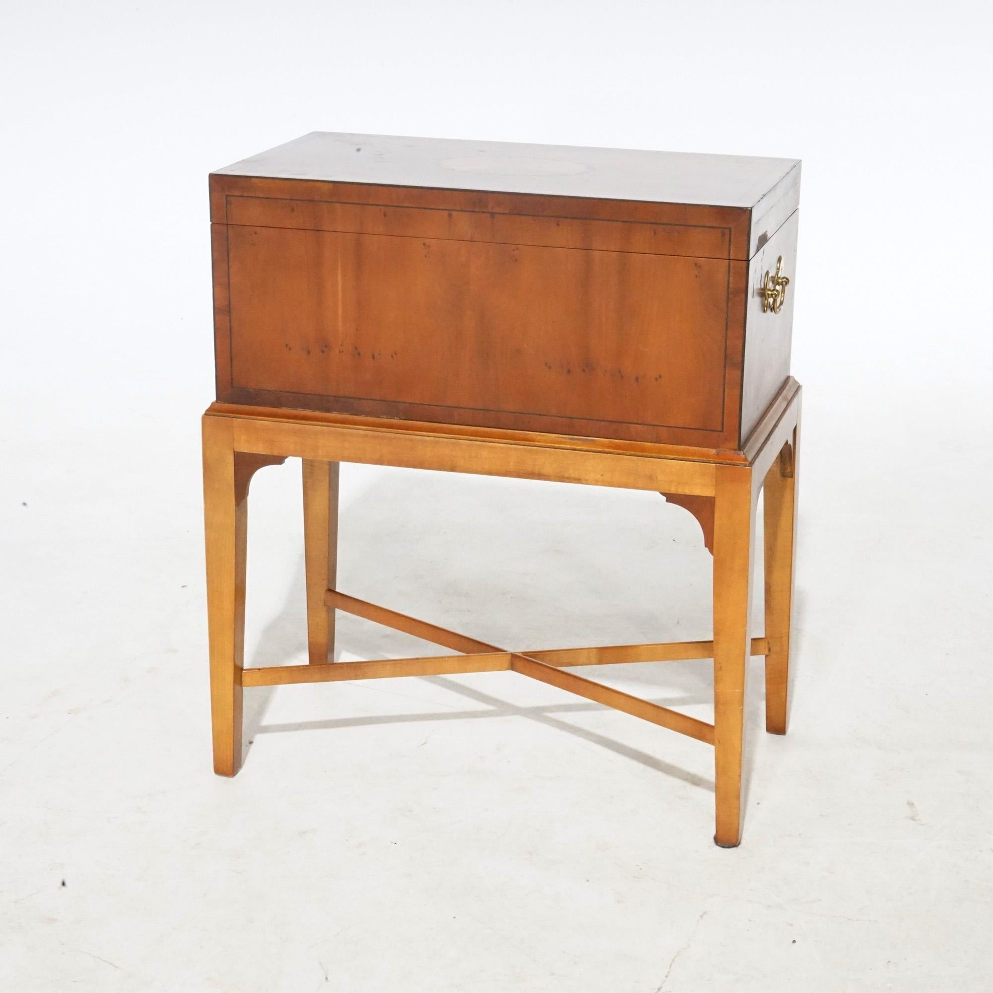 American Baker English Hepplewhite Style Kingwood & Satinwood Inlaid Cellarette, 20th C