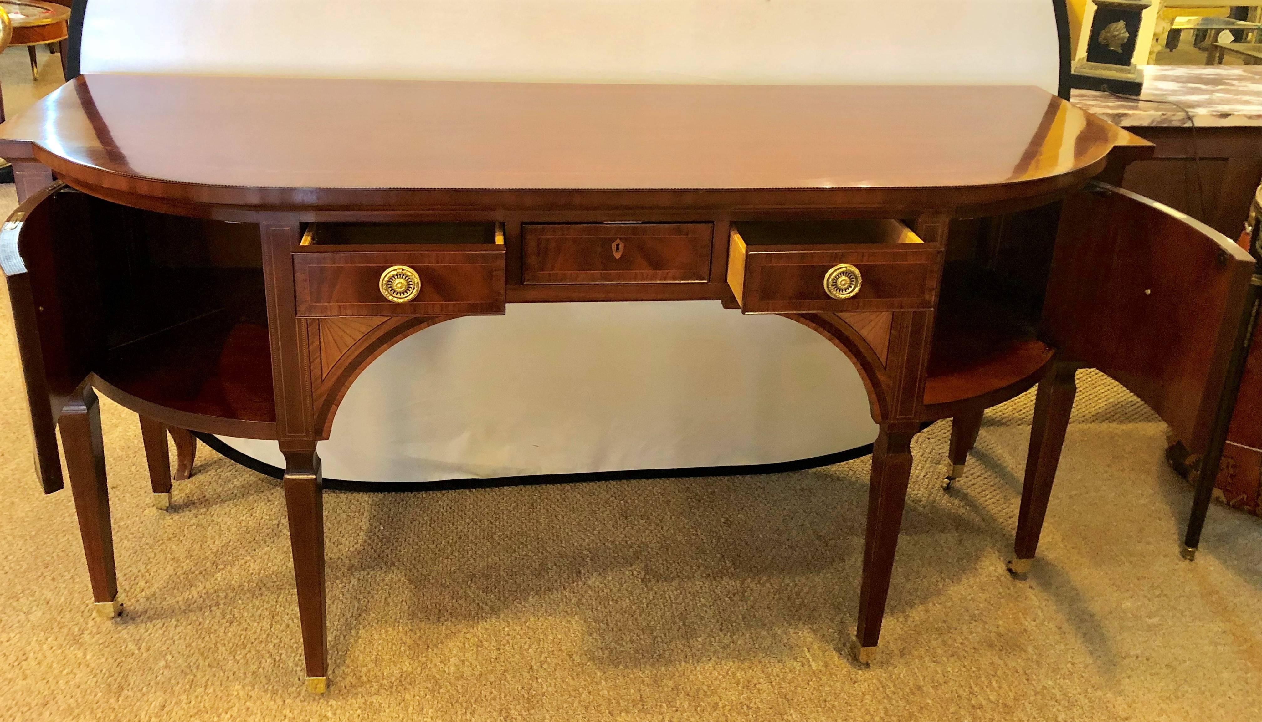 American Baker Federal Style Fine Satinwood Fan Inlaid Sideboard