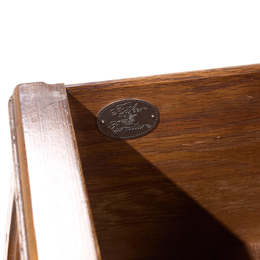Baker French Louis XV Style Oak and Burlwood Bombe Chest Nightstands - Pair For Sale 6