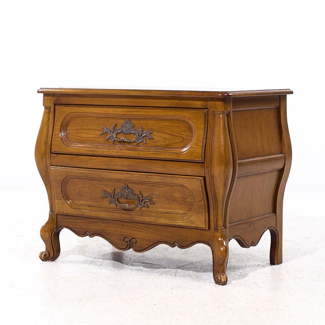 Metal Baker French Louis XV Style Oak and Burlwood Bombe Chest Nightstands - Pair For Sale