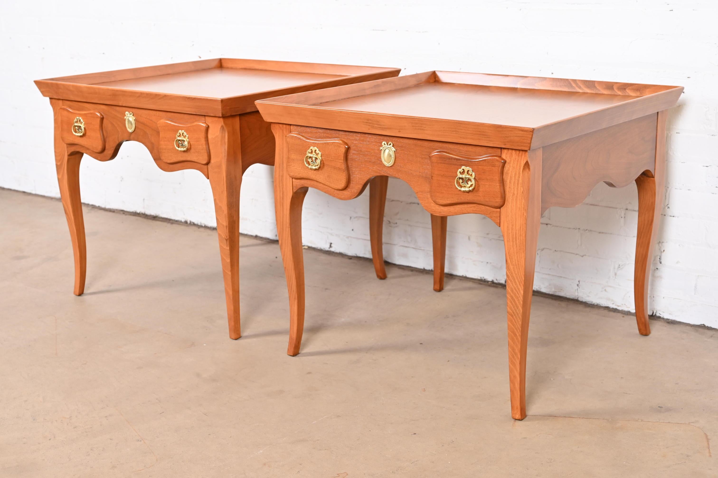 Baker French Provincial Louis XV Cherry Nightstands or Side Tables, Refinished In Good Condition For Sale In South Bend, IN
