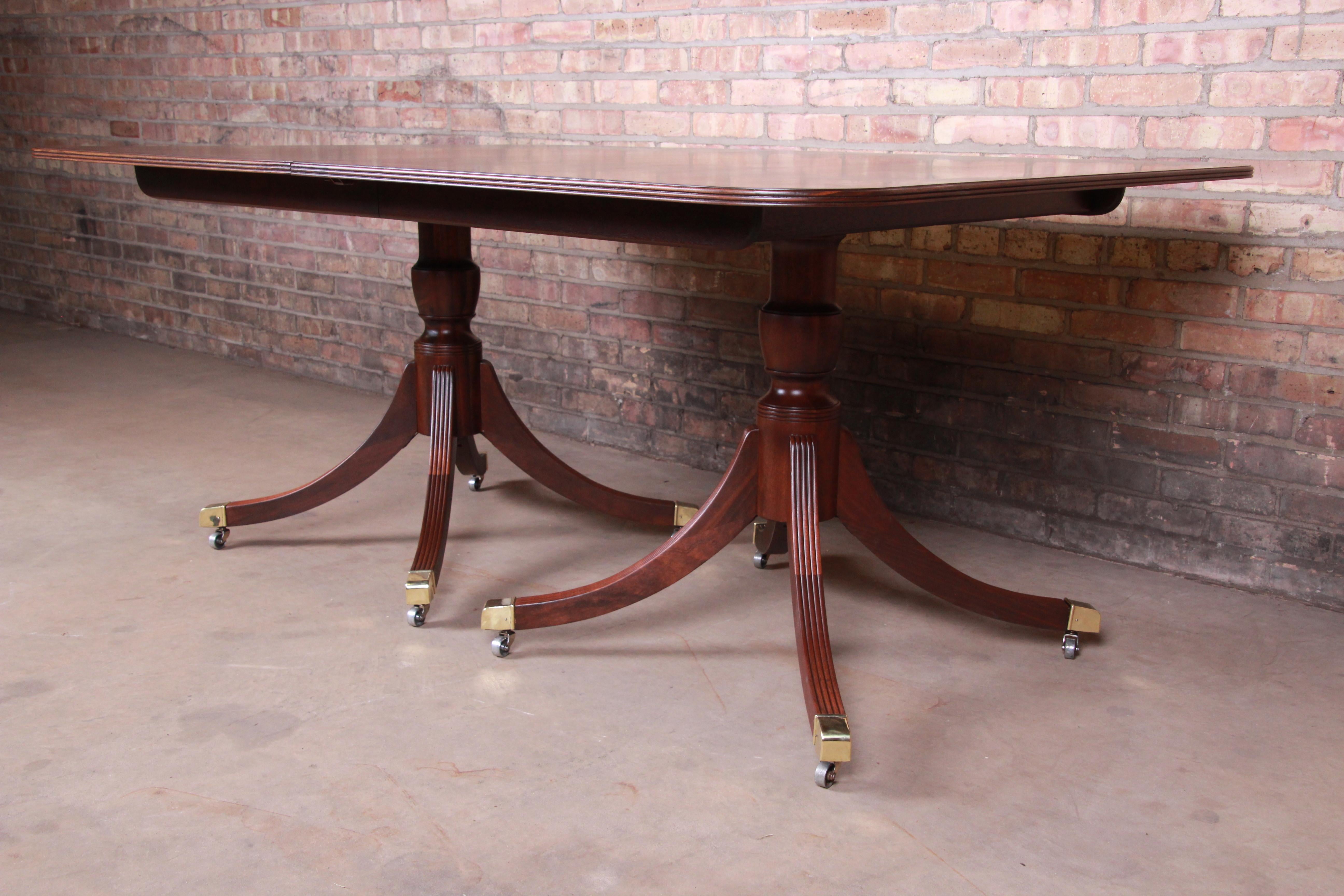 Baker Furniture Banded Mahogany Double Pedestal Dining Table, Newly Refinished 4