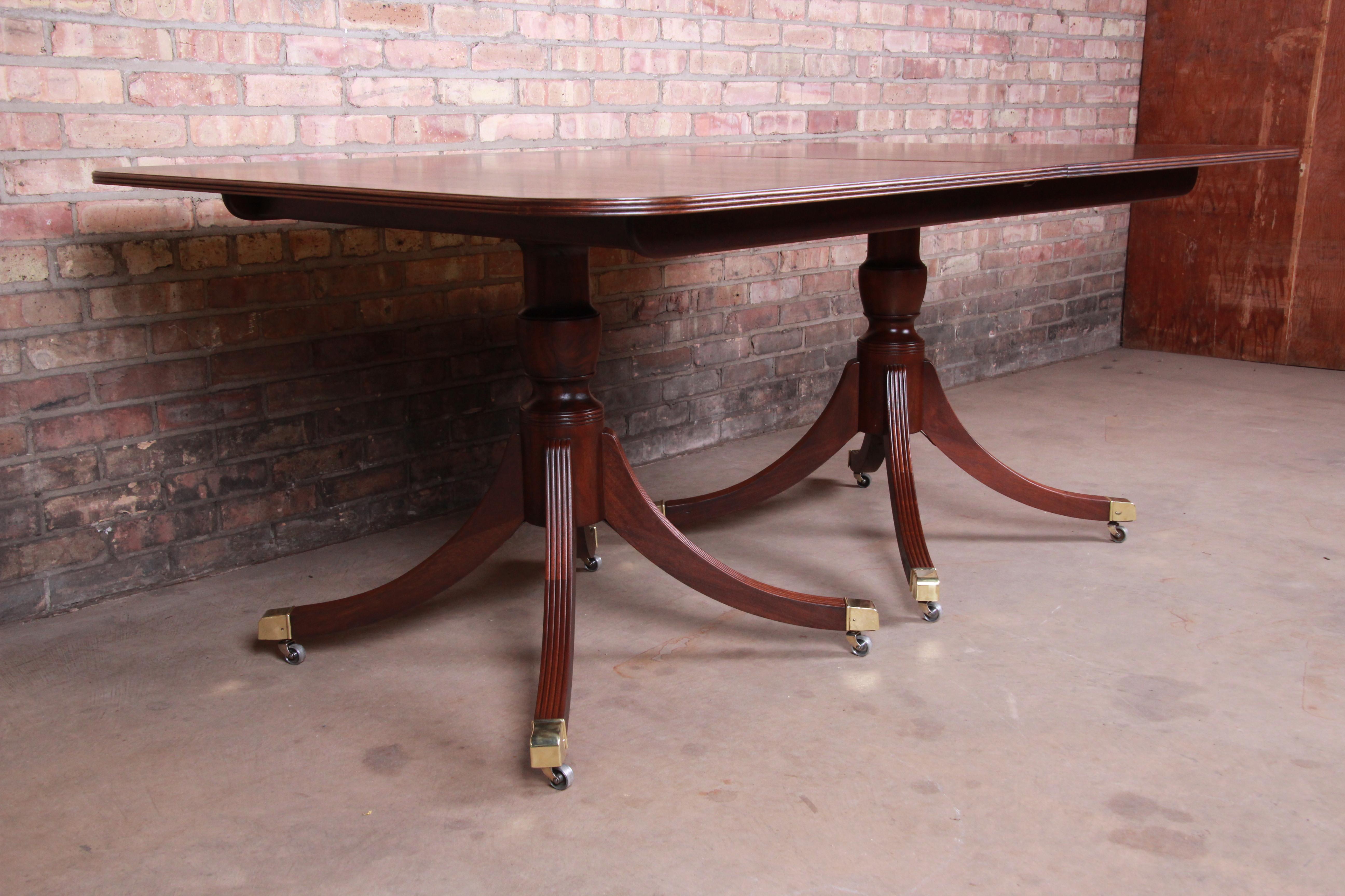 Baker Furniture Banded Mahogany Double Pedestal Dining Table, Newly Refinished 6