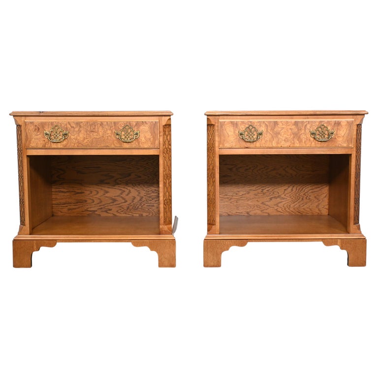 Baker Furniture Burl Wood Chippendale Nightstands, a Pair For Sale