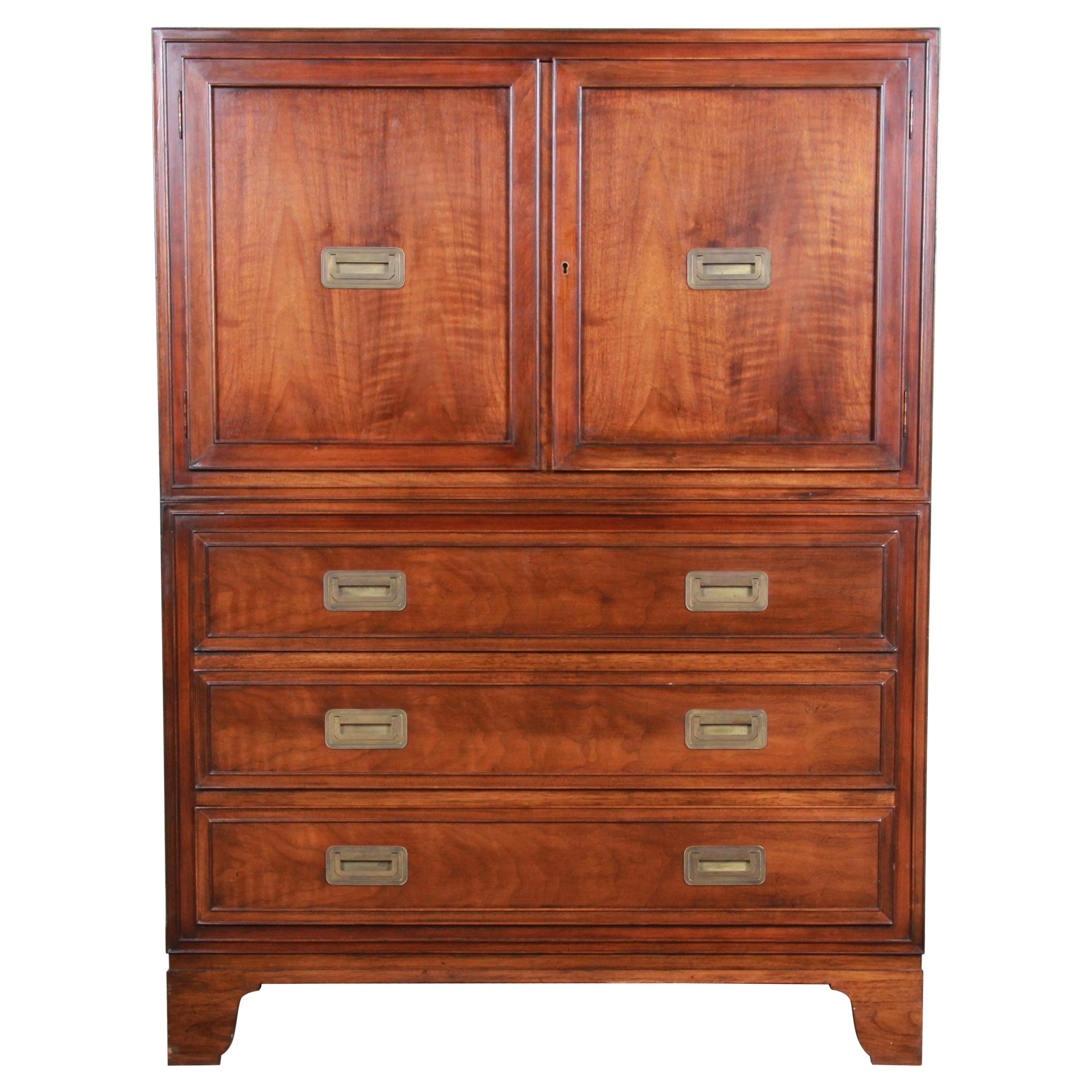 Baker Furniture Tables, Chairs, Sofas & More 611 For Sale at 1stdibs