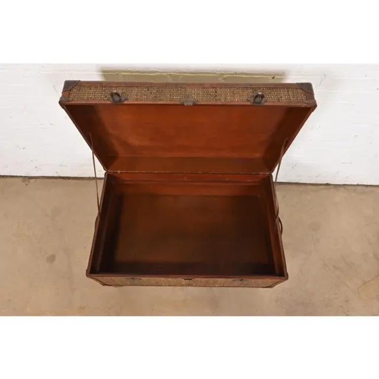 Baker Furniture Campaign Rattan and Leather Trunk Coffee Table For Sale 1