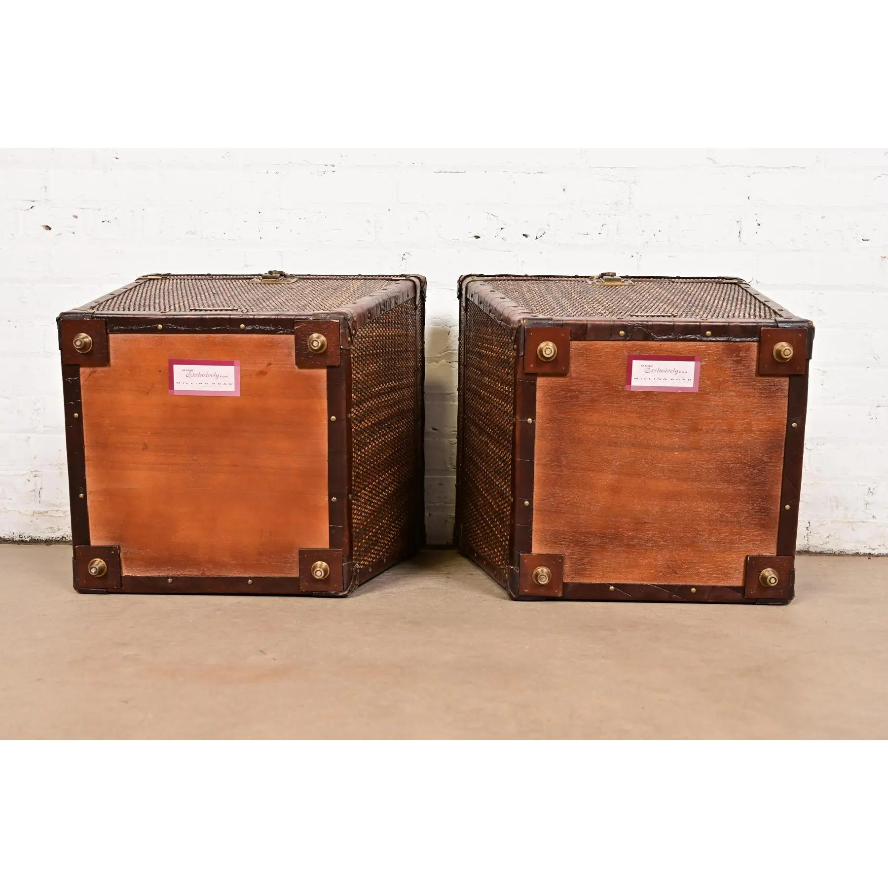 Tables d'appoint en rotin et cuir de Baker Furniture Campaigner, paire en vente 4