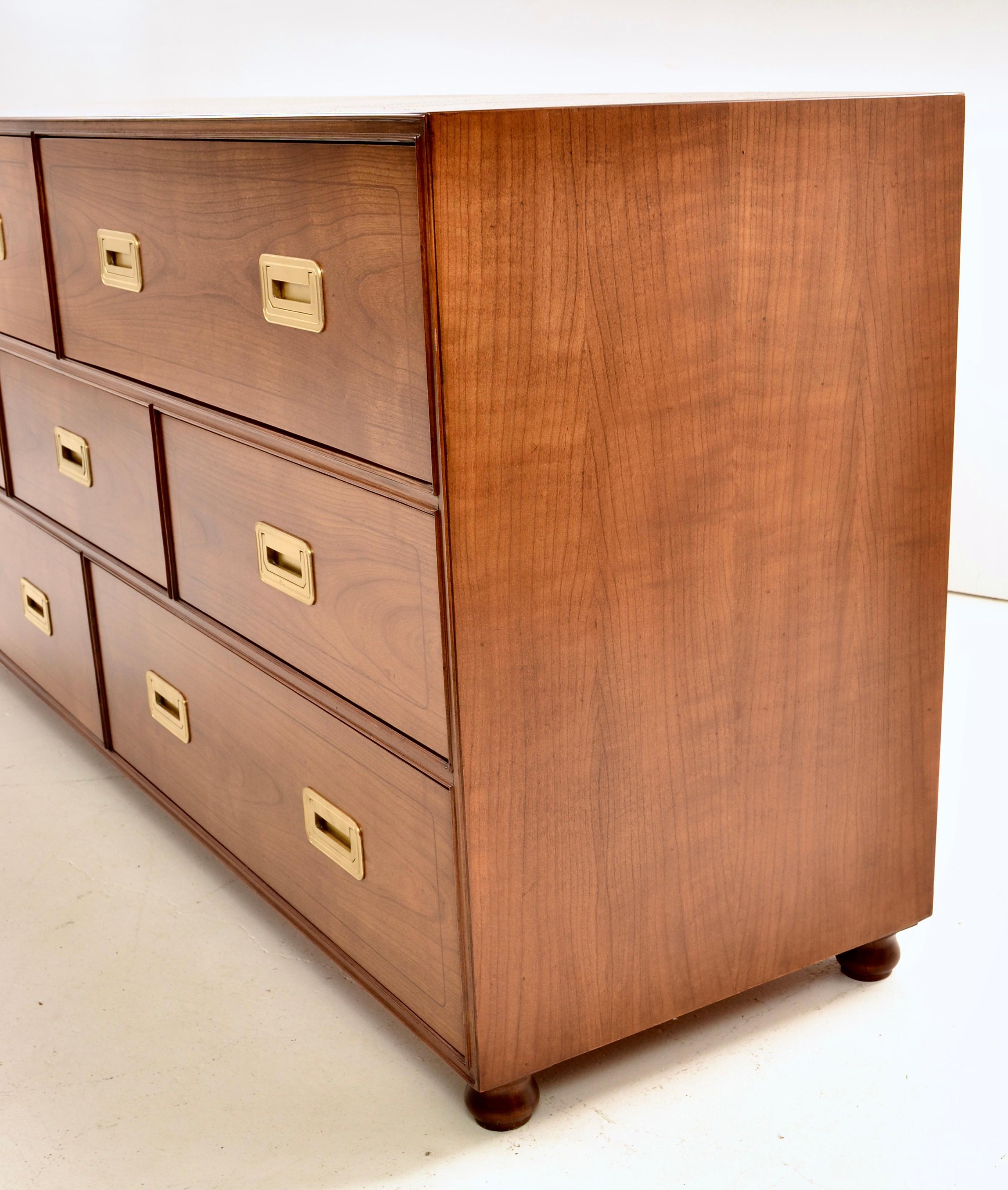 Cassapanca Campaigner di Baker Furniture In condizioni buone in vendita a Norwalk, CT