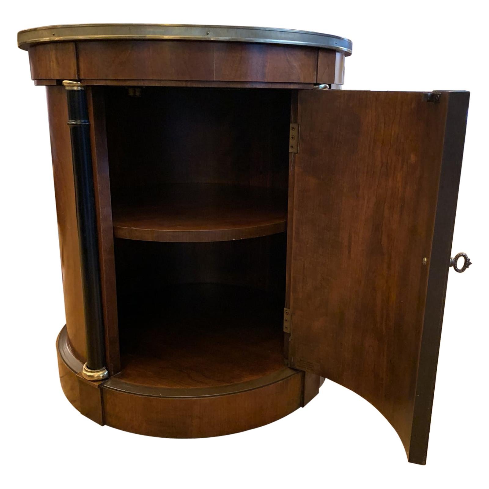Baker Furniture Cherry Model #4359 Drum Side Table For Sale